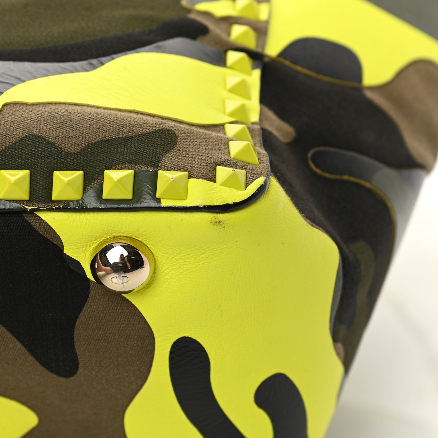 Nappa Canvas Camouflage Medium Rockstud Tote Green Fluo Yellow