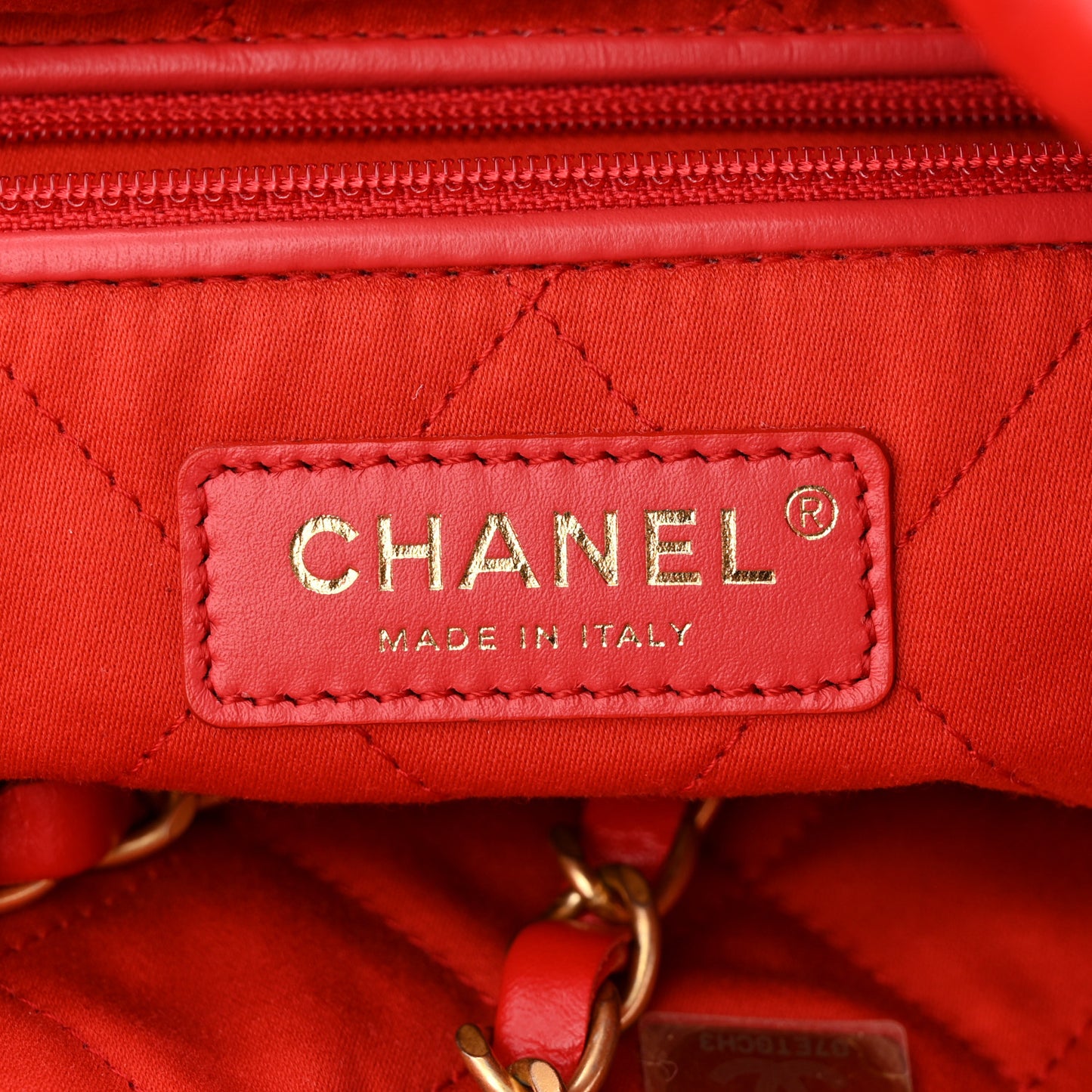 Shiny Calfskin Quilted Small Chanel 22 Red