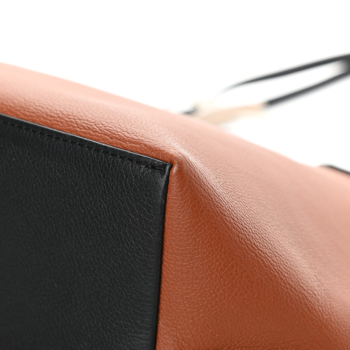 Calfskin Lockme Go Tote Caramel Creme Black