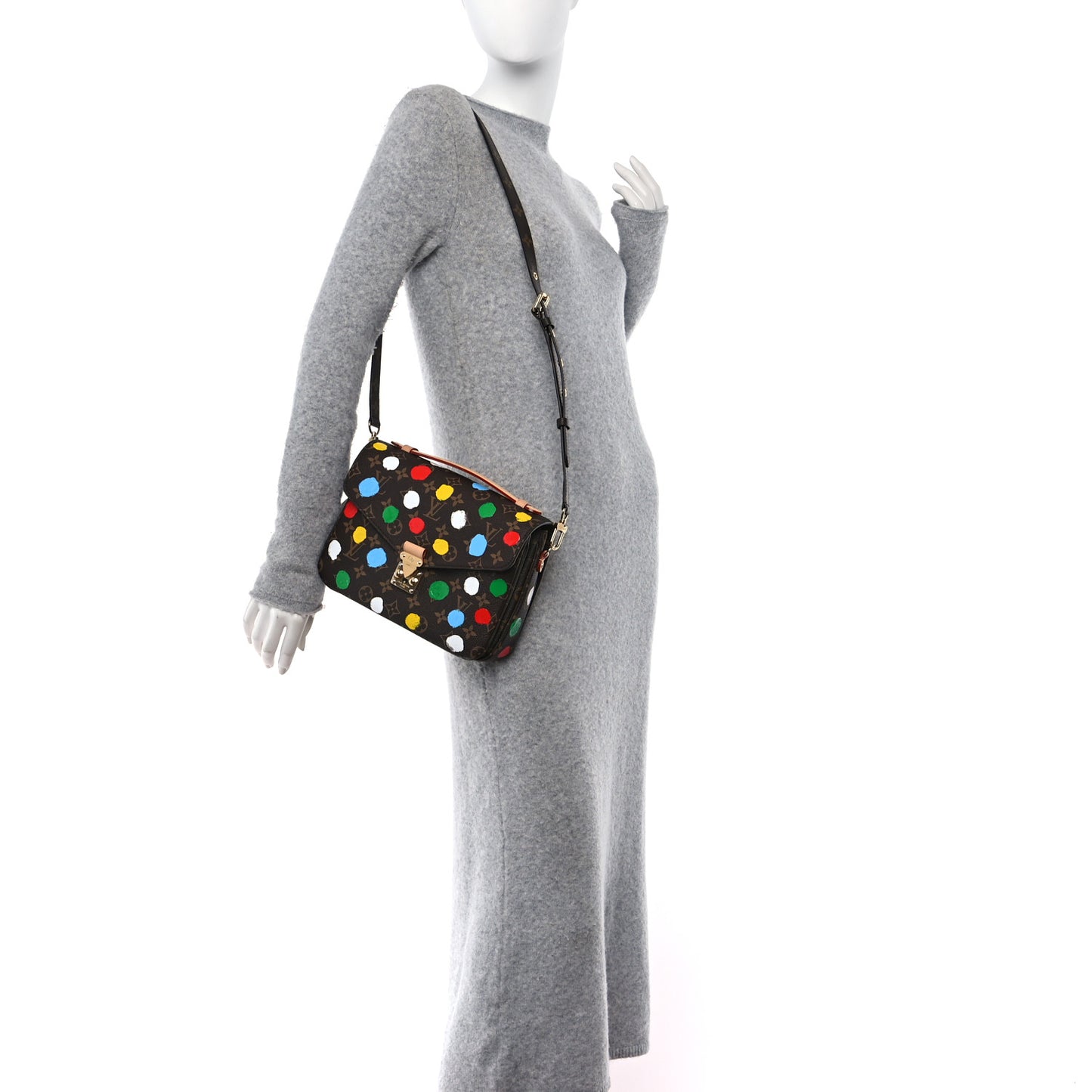 LV x YK Monogram Dots Pochette Métis