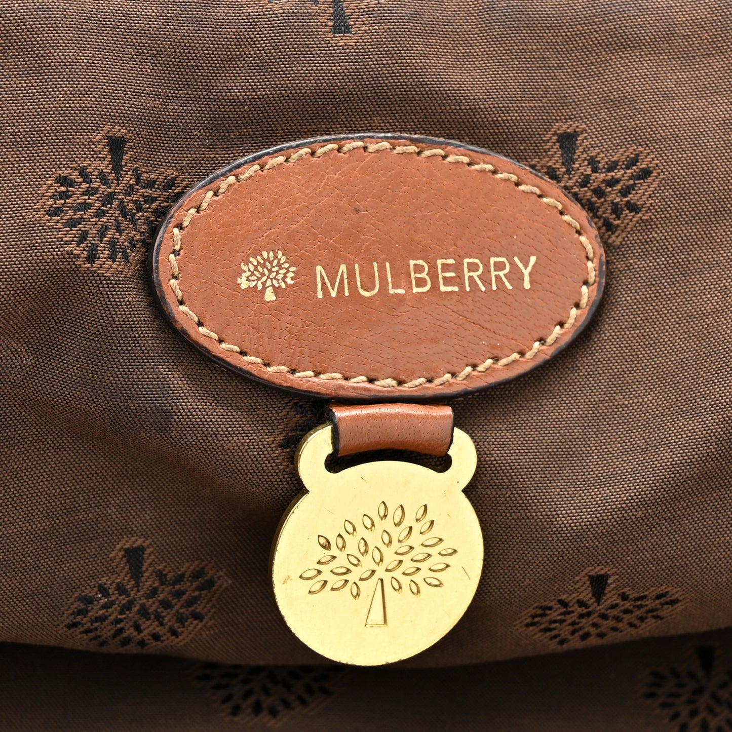 Soft Buffalo Oversized Alexa Oak