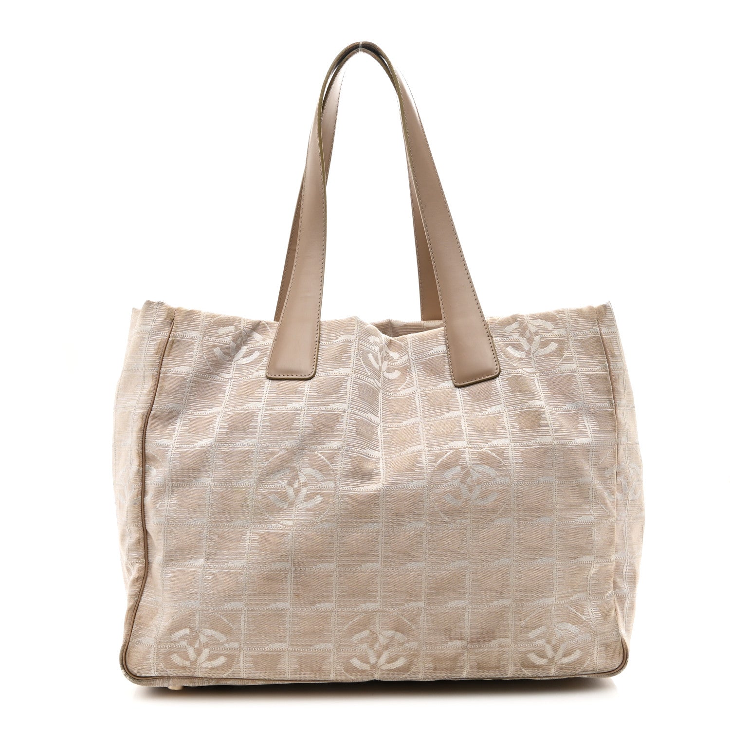 chanel beige matte caviar travel tote bag Shopping Leather Luxury GoRound Zipper is tarnished CHANEL BEIGE CAVIAR QUILTED MEDALLION