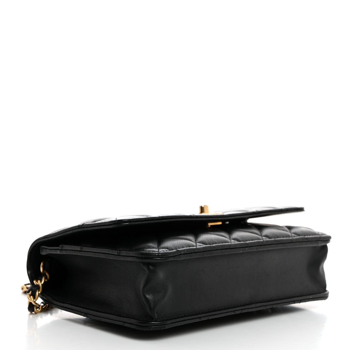 Lambskin Quilted CC Pearl Crush Wallet on Chain WOC Black