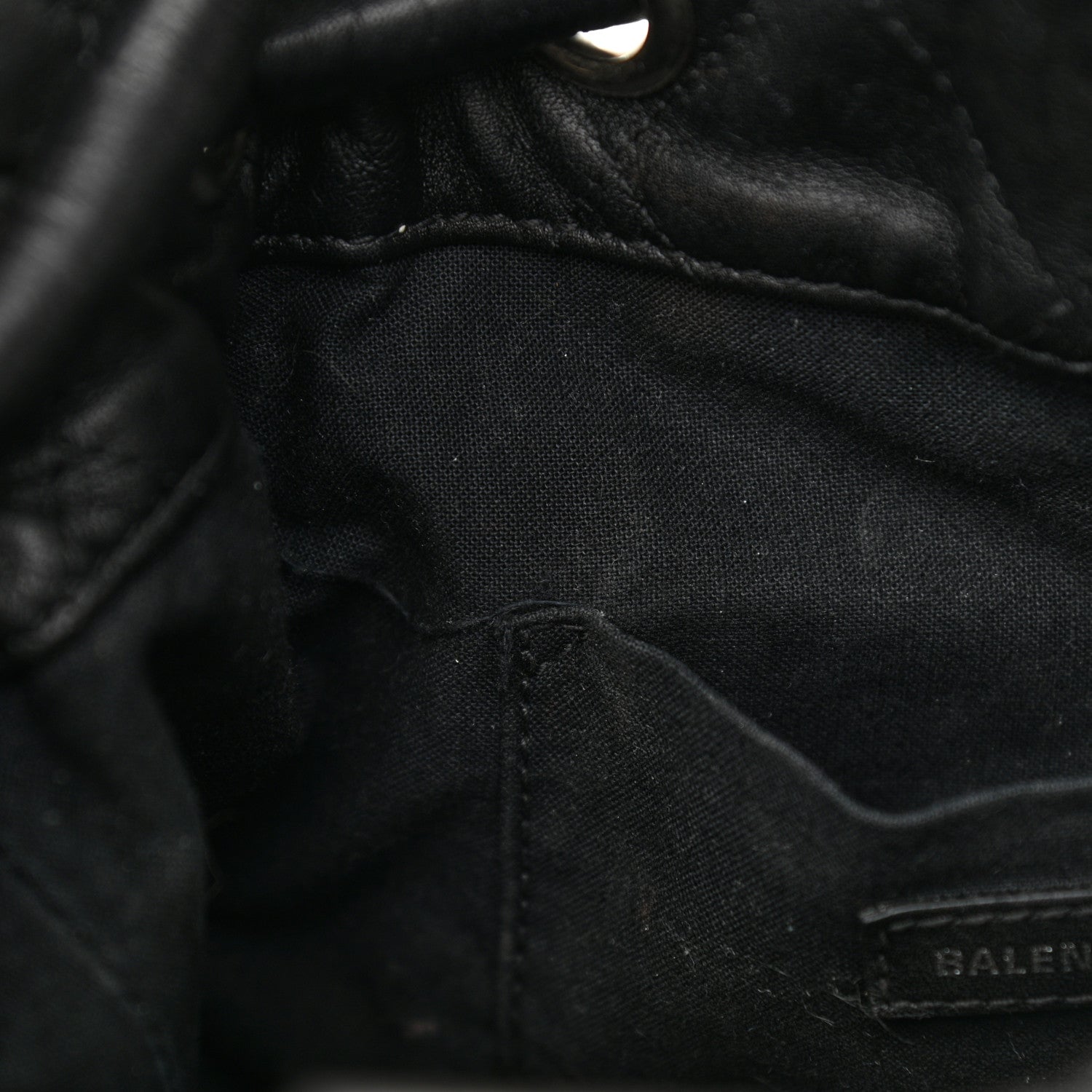 Balenciaga Nappa Calfskin Quilted Touch B Bucket Bag Black 10 of 10