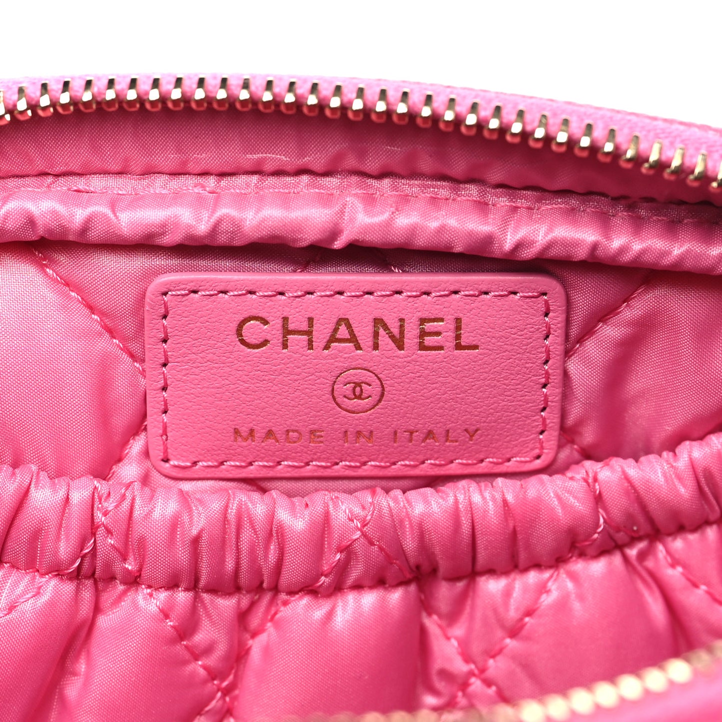Caviar Quilted Small Curvy Pouch Cosmetic Case Pink