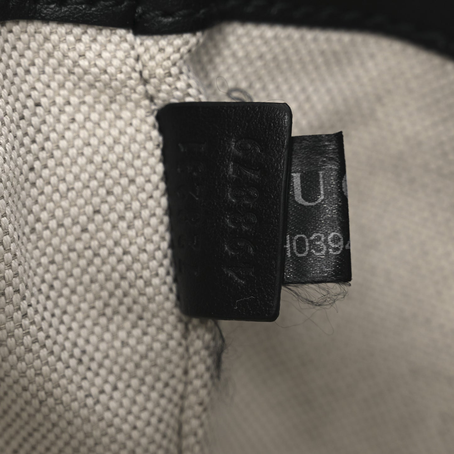 Calfskin GG Matelasse Bucket Bag Black