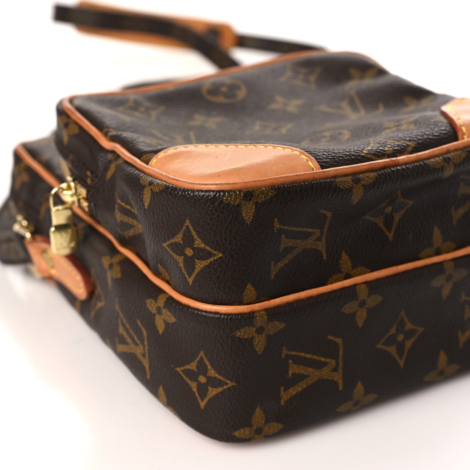 Louis Vuitton Monogram Amazone 8 of 10