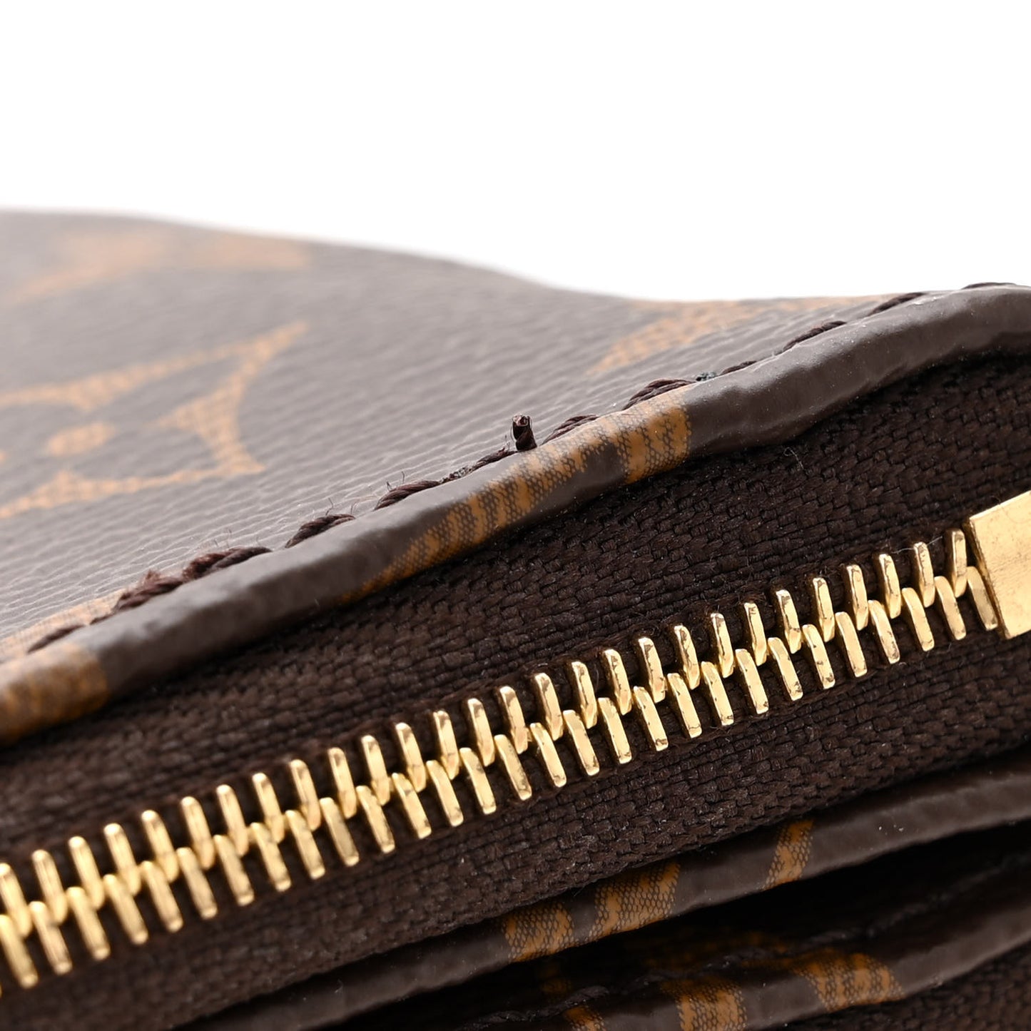Monogram Liv Pochette