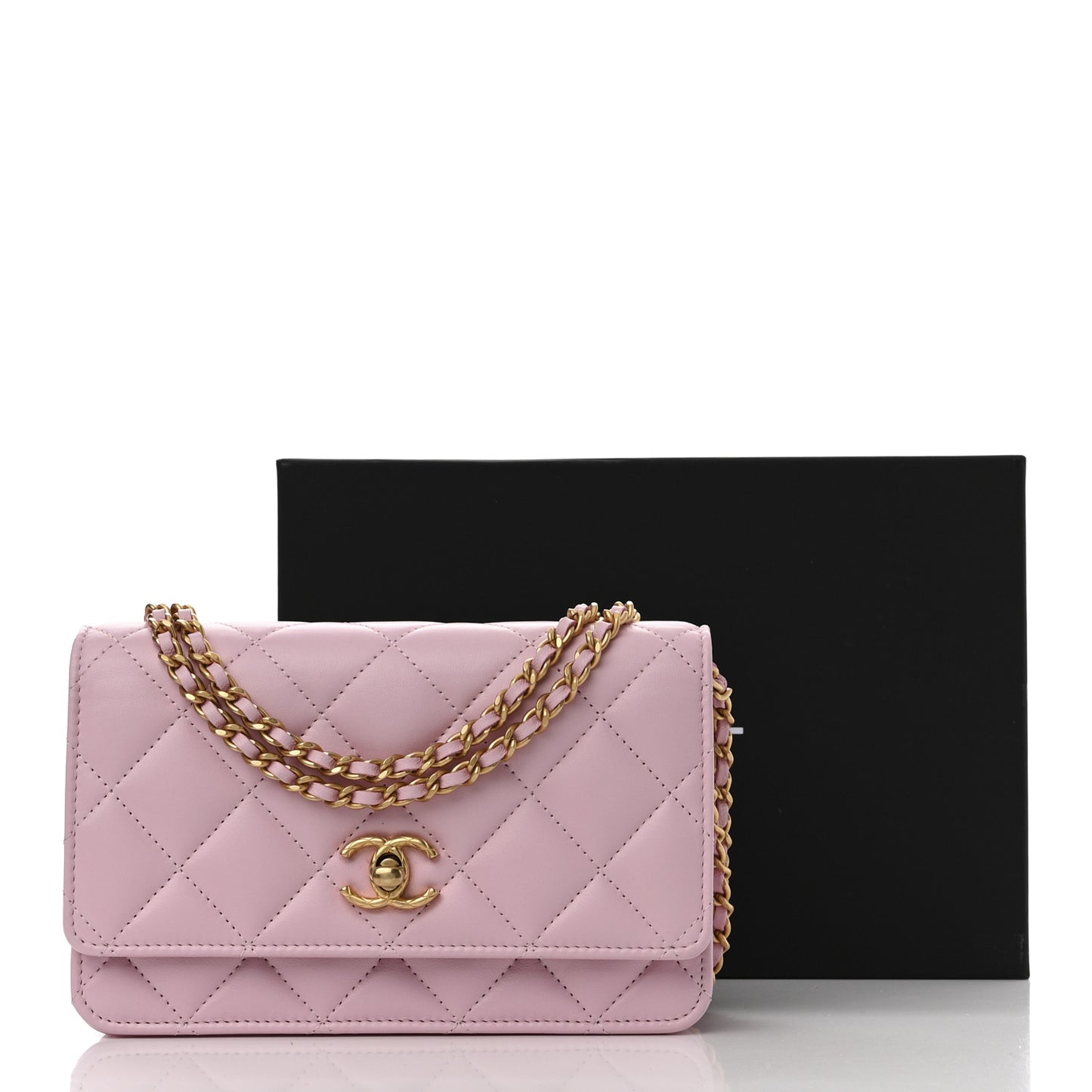 Lambskin Quilted Logo WOC Wallet On Chain Pink