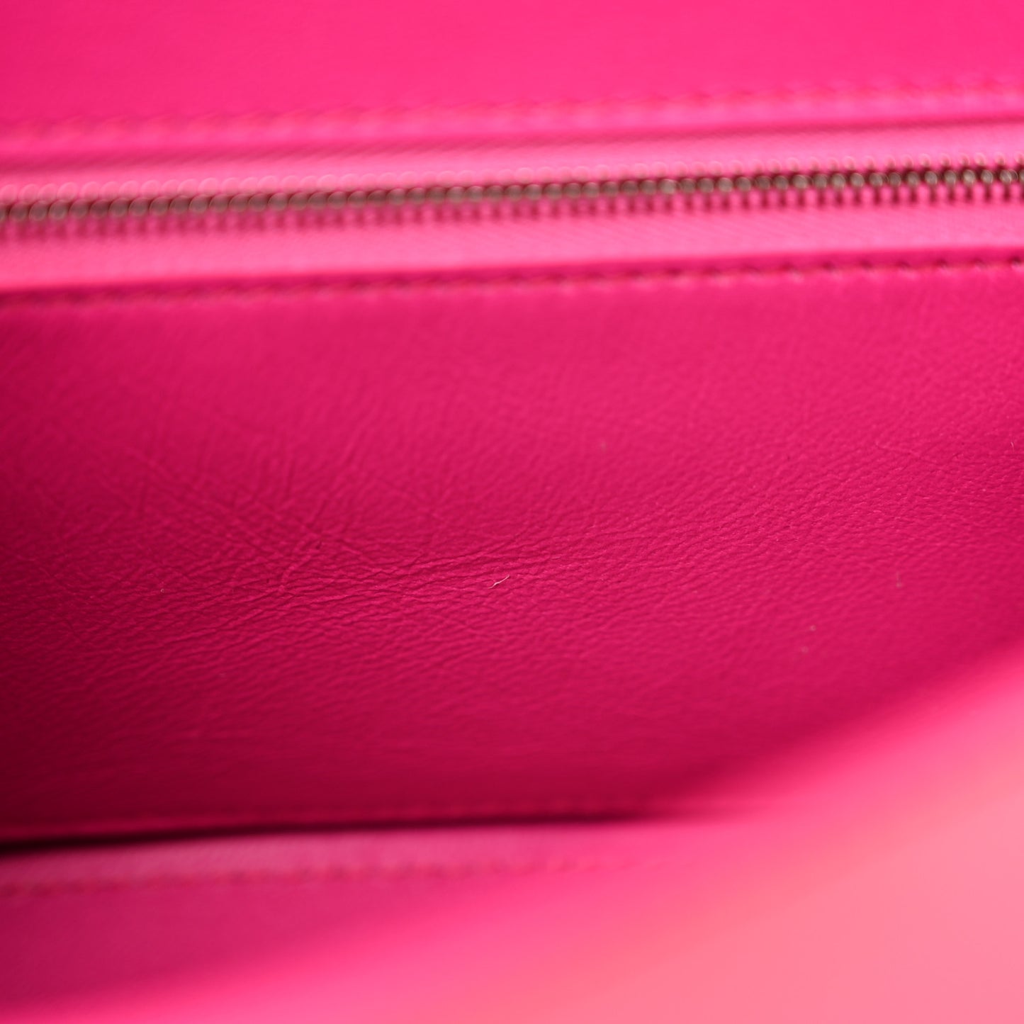 Shiny Box Calfskin Small Hourglass Top Handle Bag Acid Fuchsia