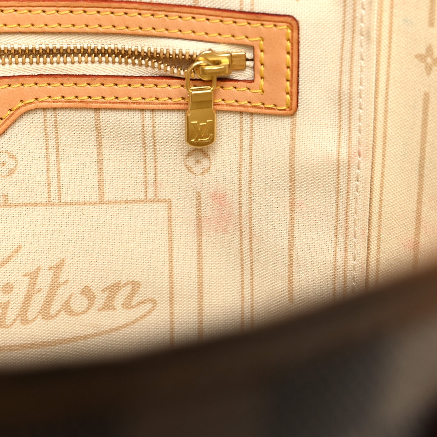 Louis Vuitton Damier Azur Neverfull MM 8 of 13