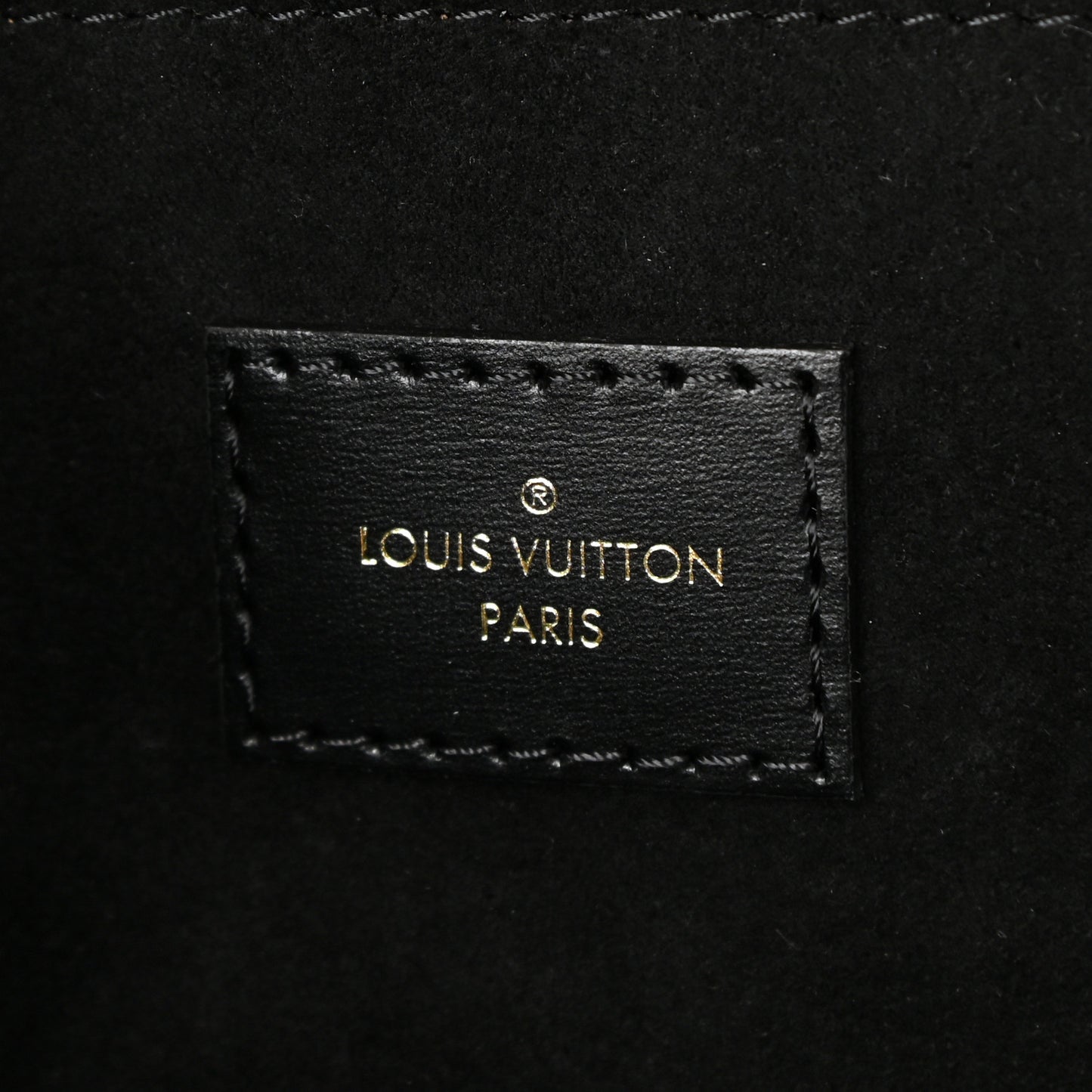 Reverse Monogram Pochette Metis