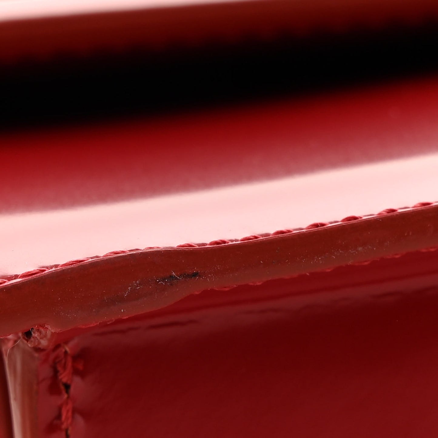Glazed Calfskin Le Bambino Long Red
