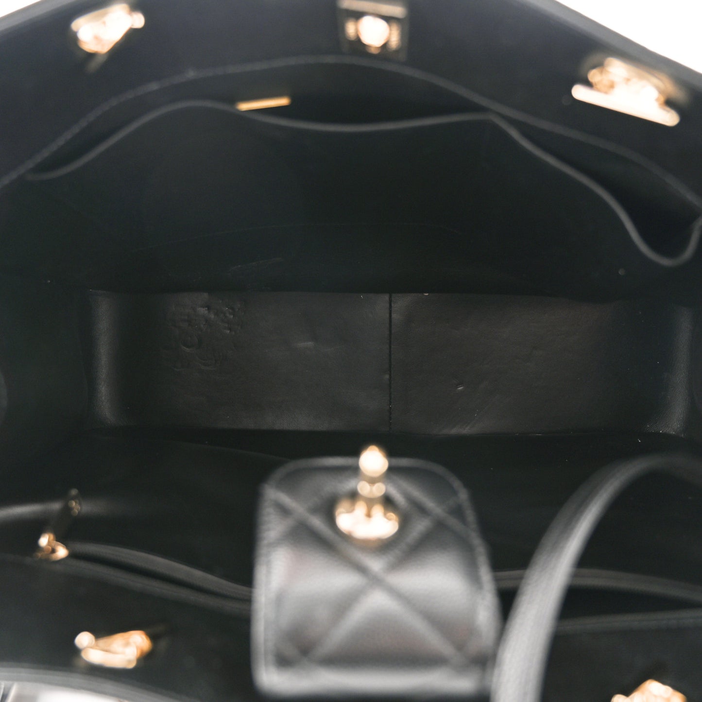 Caviar Quilted Large Shopping Tote Black