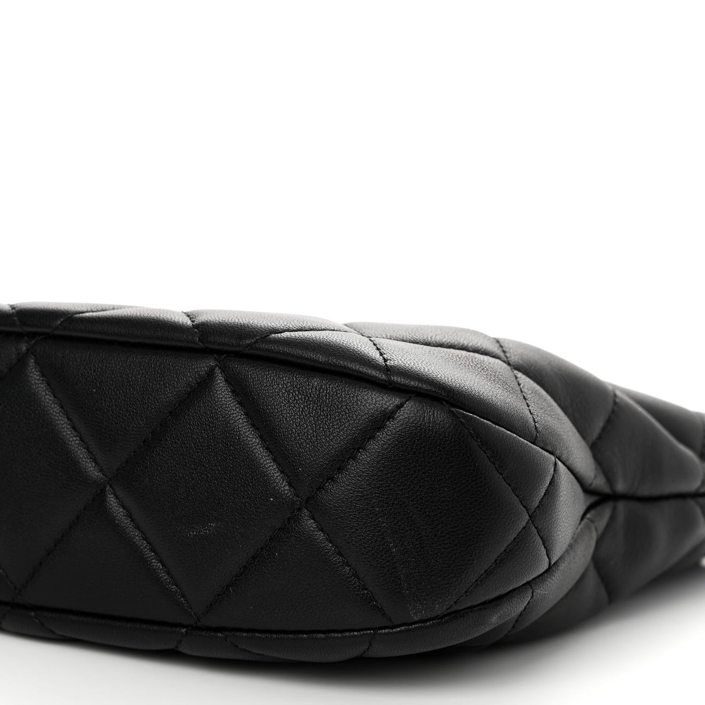 Lambskin Quilted CC Chain Hobo Black