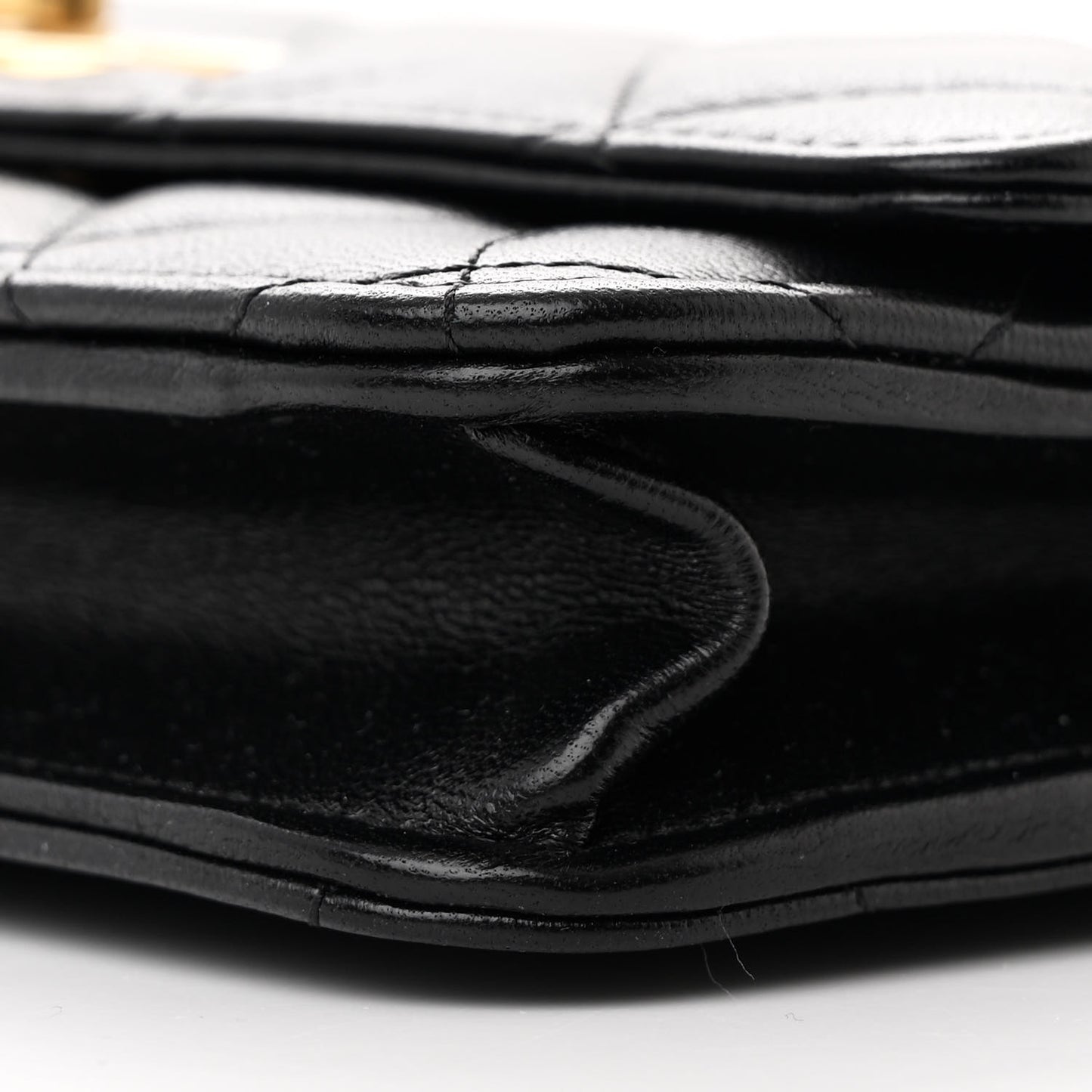 Lambskin Quilted CC Pearl Wallet on Chain WOC Black