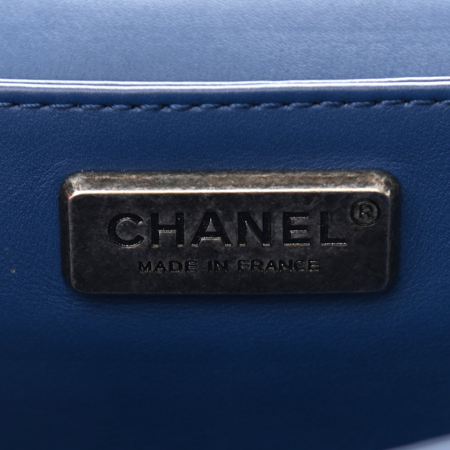 Chanel Alligator Large Boy Reverso Flap Boy 6 of 10