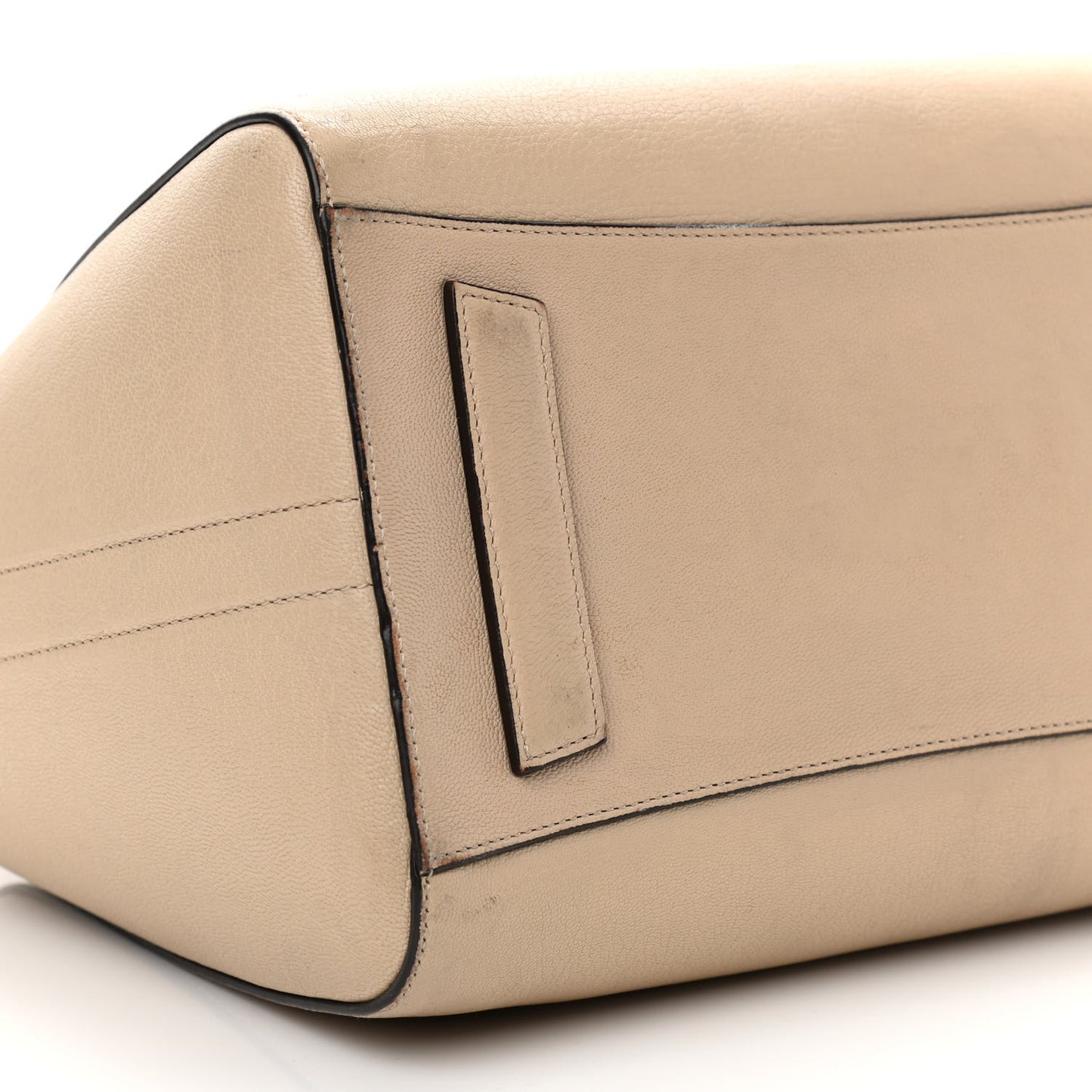 Sugar Goatskin Medium Antigona Nude