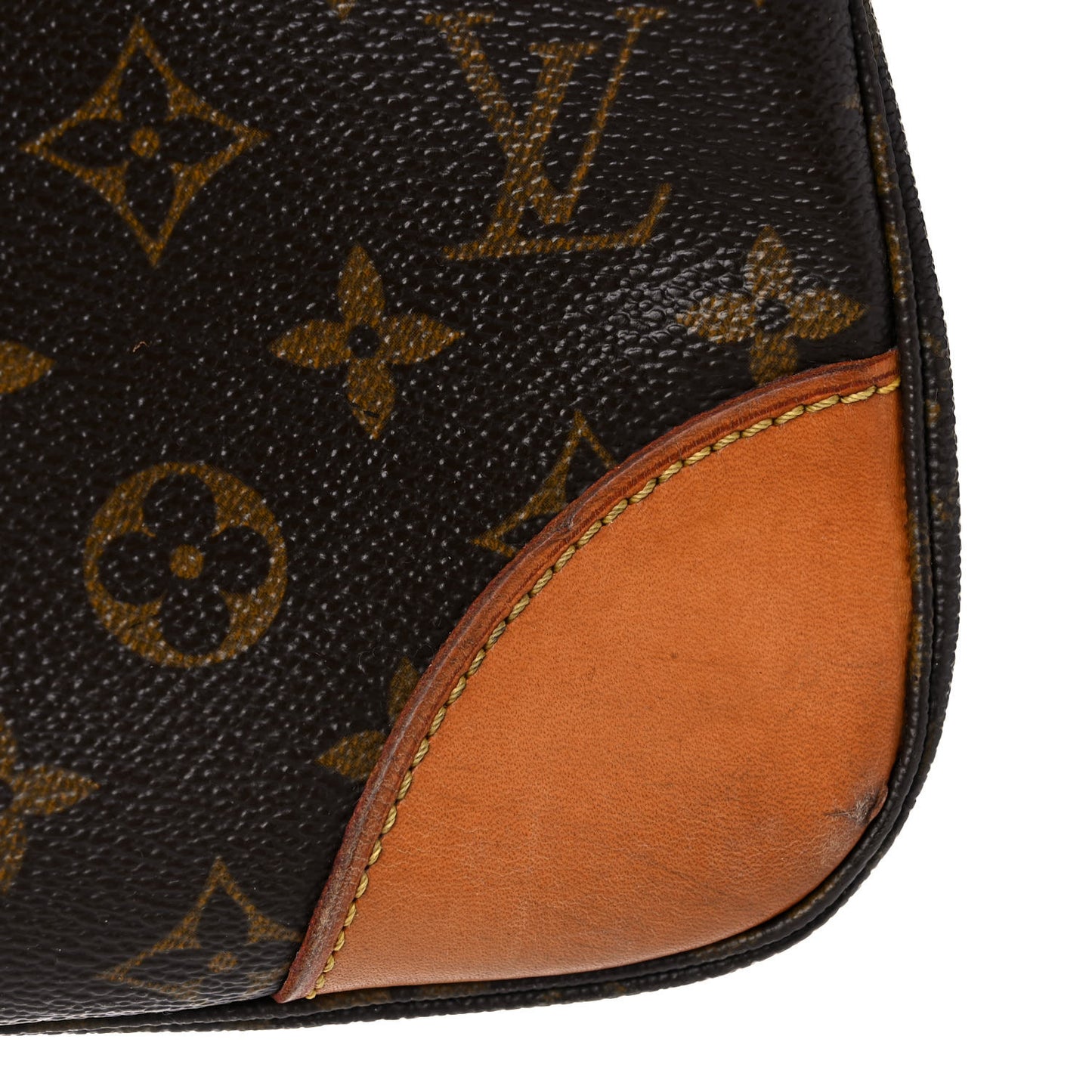 Monogram Boulogne 30