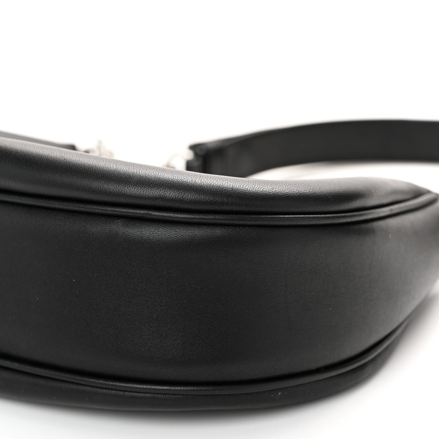 Calfskin The Curve Bag Black