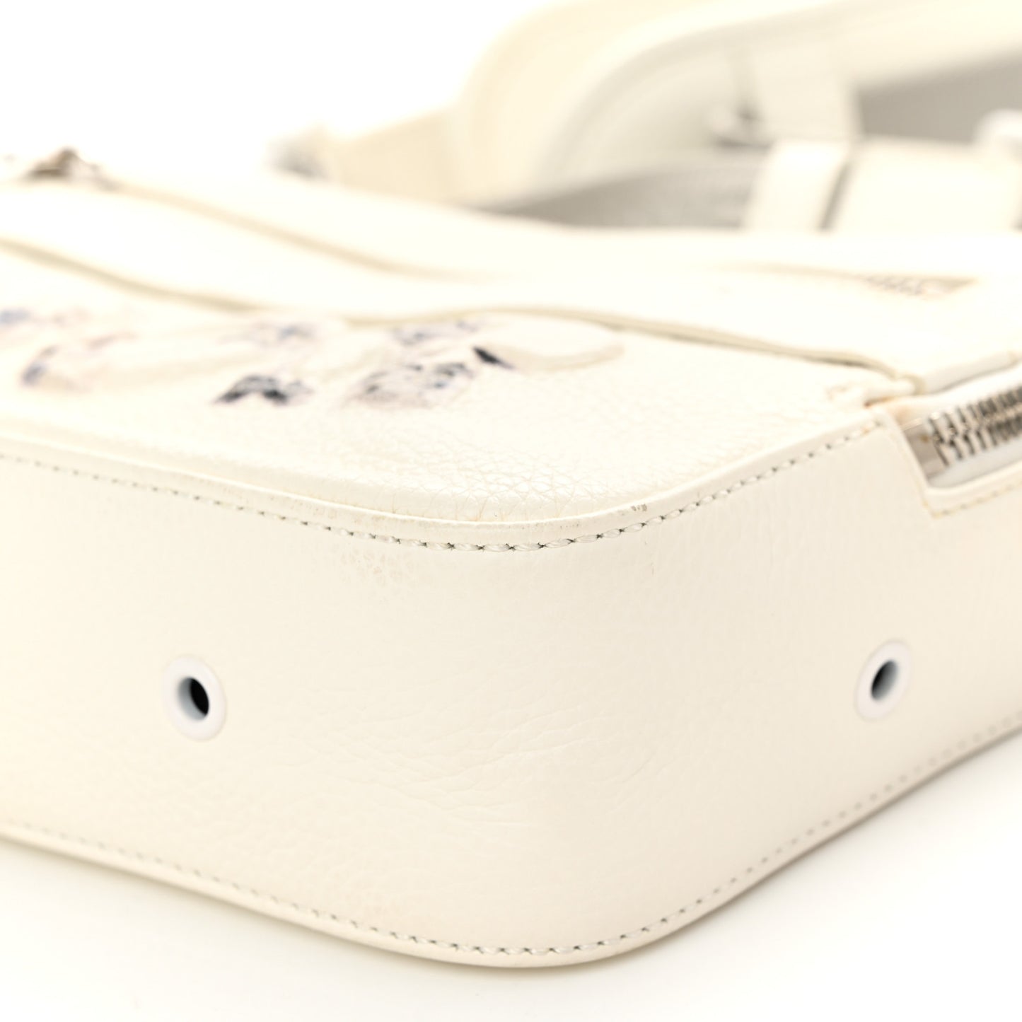 X DANIEL ARSHAM Grained Calfskin Safari Messenger Bag White