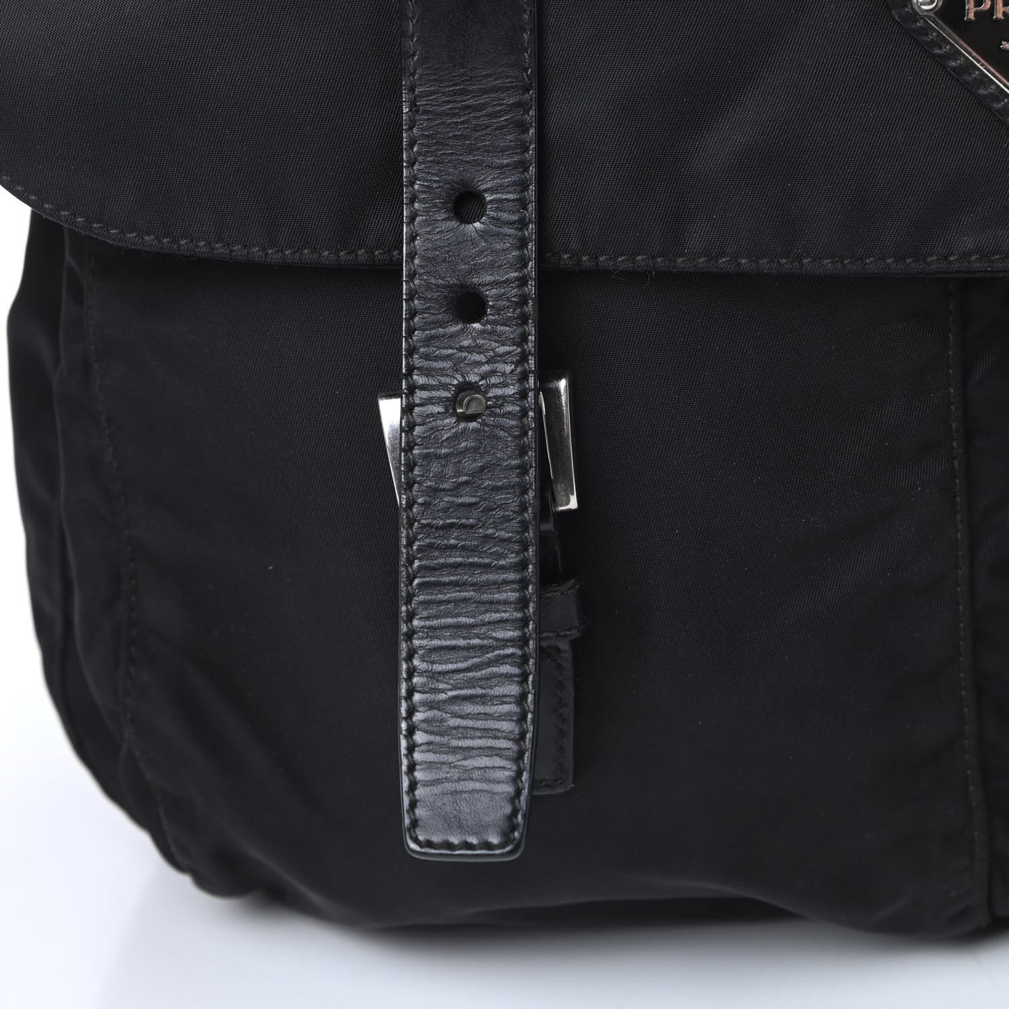 Nylon Vela Messenger Bag Black