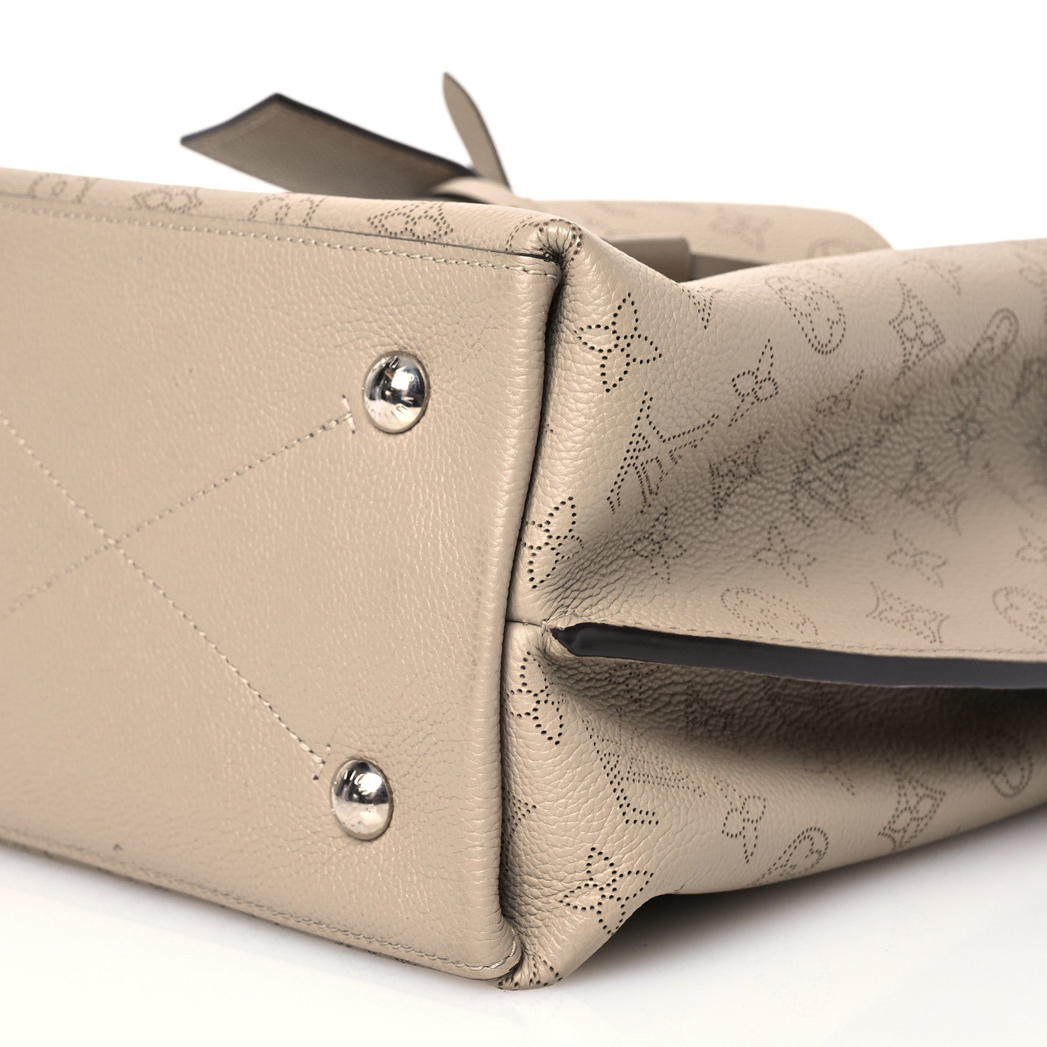 Louis Vuitton Mahina Muria Galet 11 of 13