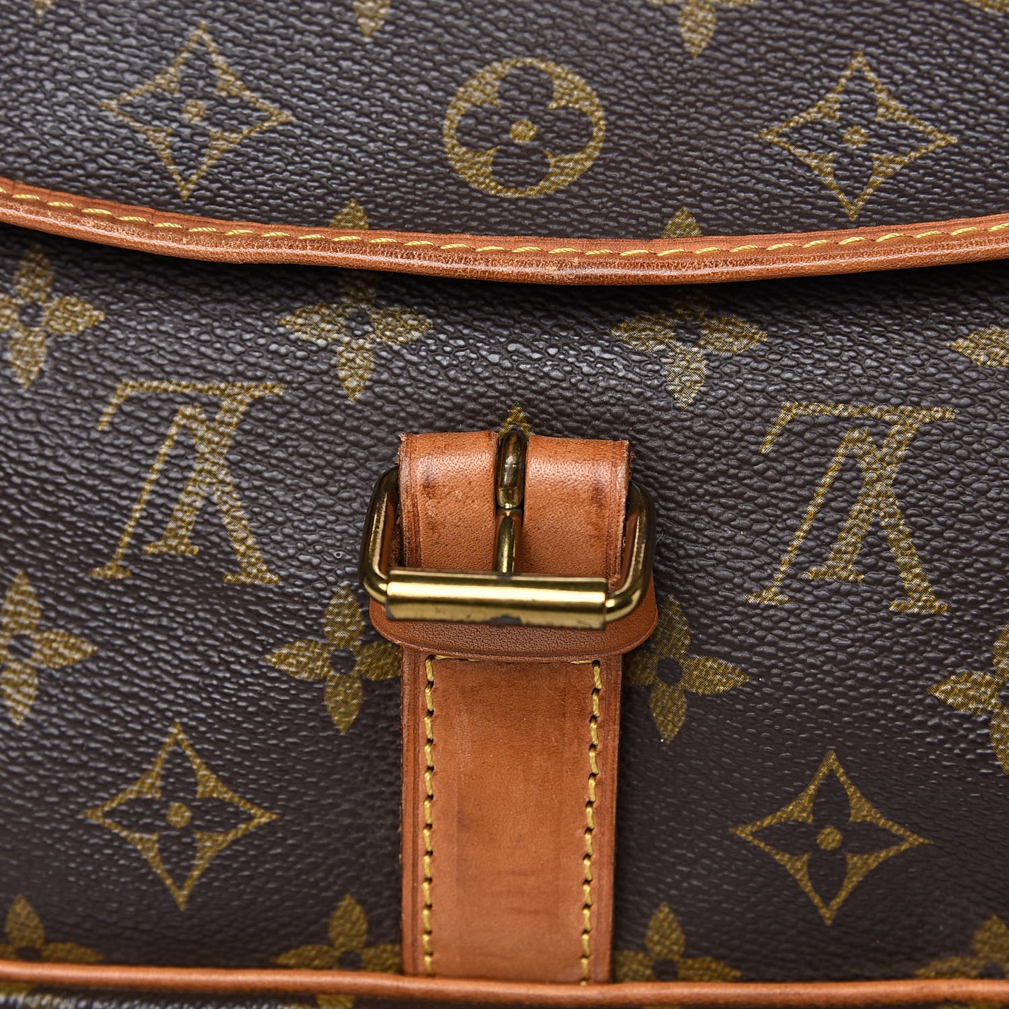 Monogram Saumur 35