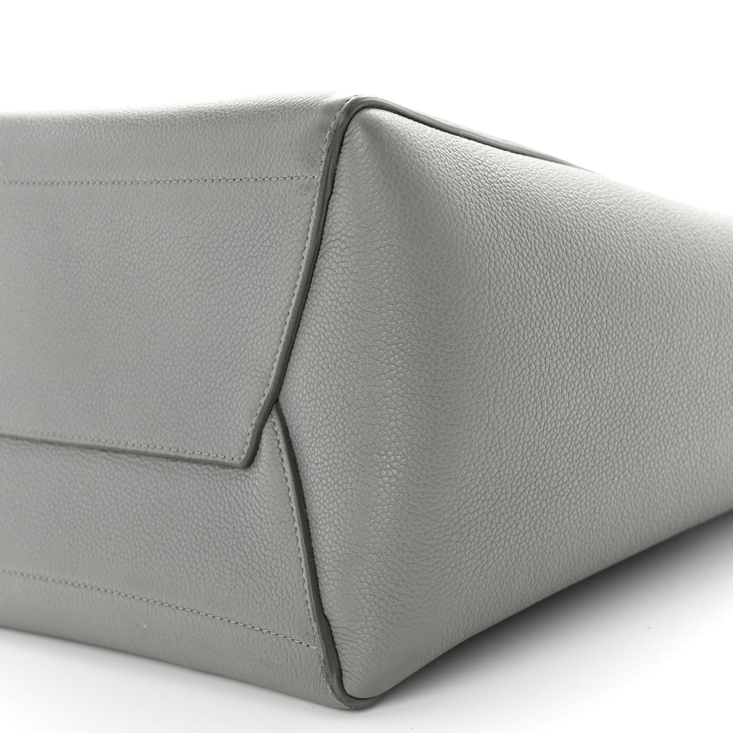 Soft Grained Calfskin Sangle Bucket Bag Cloud