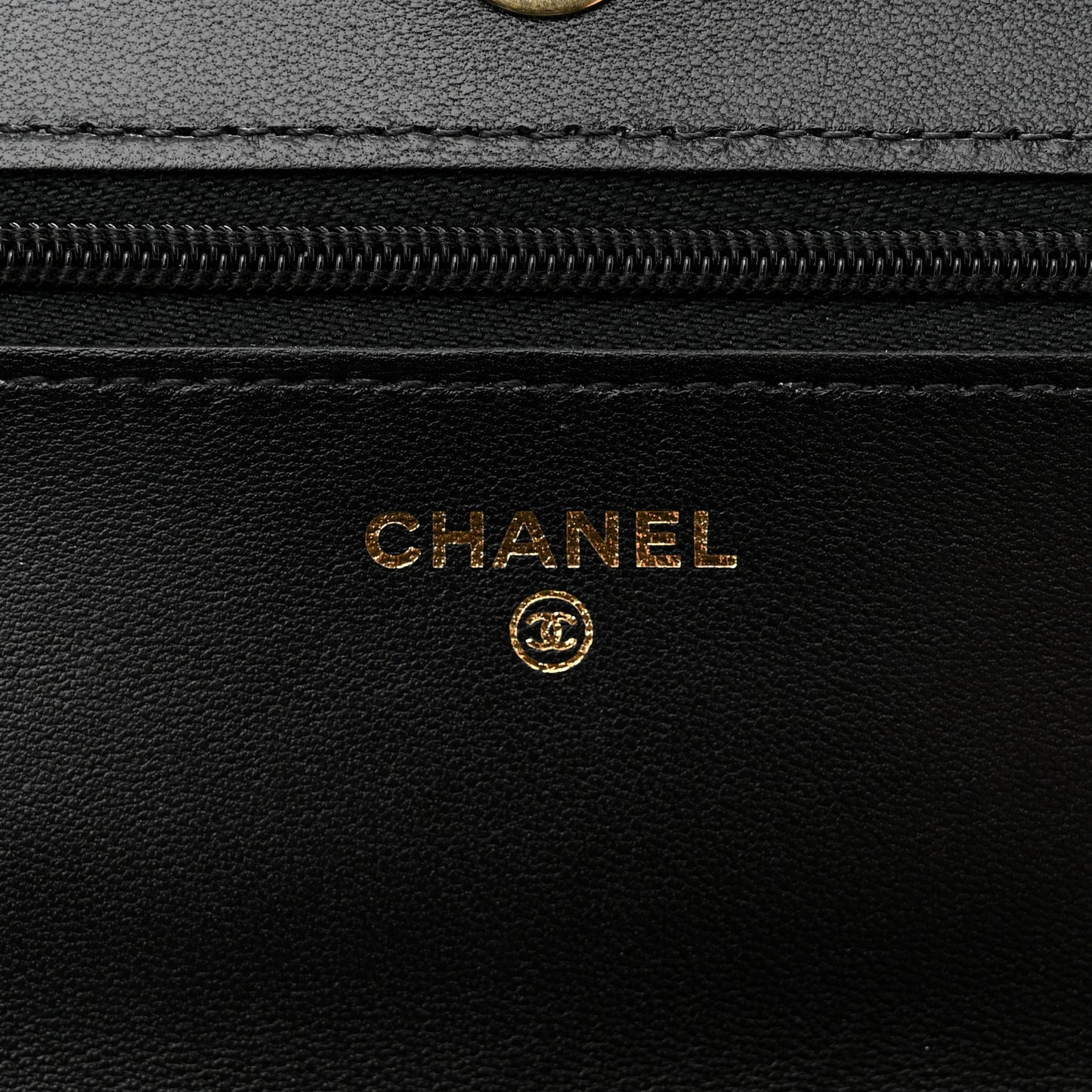 Lambskin Quilted Coco Bow Wallet On Chain WOC Black