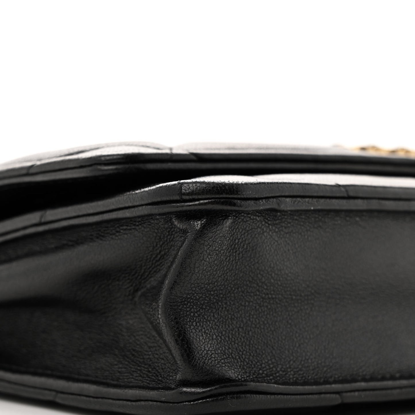 Lambskin Quilted Chanel 19 Wallet On Chain WOC Black