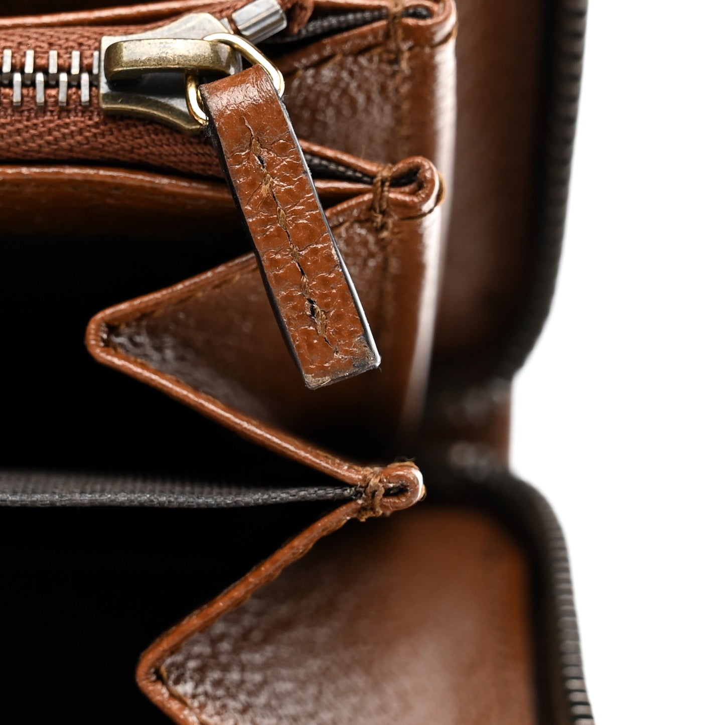 Wonka Grain Calfskin Diana Zip Around Continental Wallet Cuir
