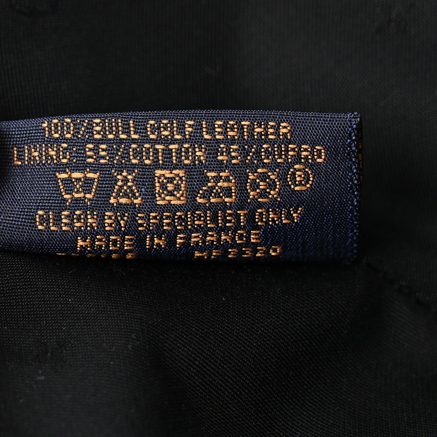 Taurillon Monogram 1.0 Cap Black