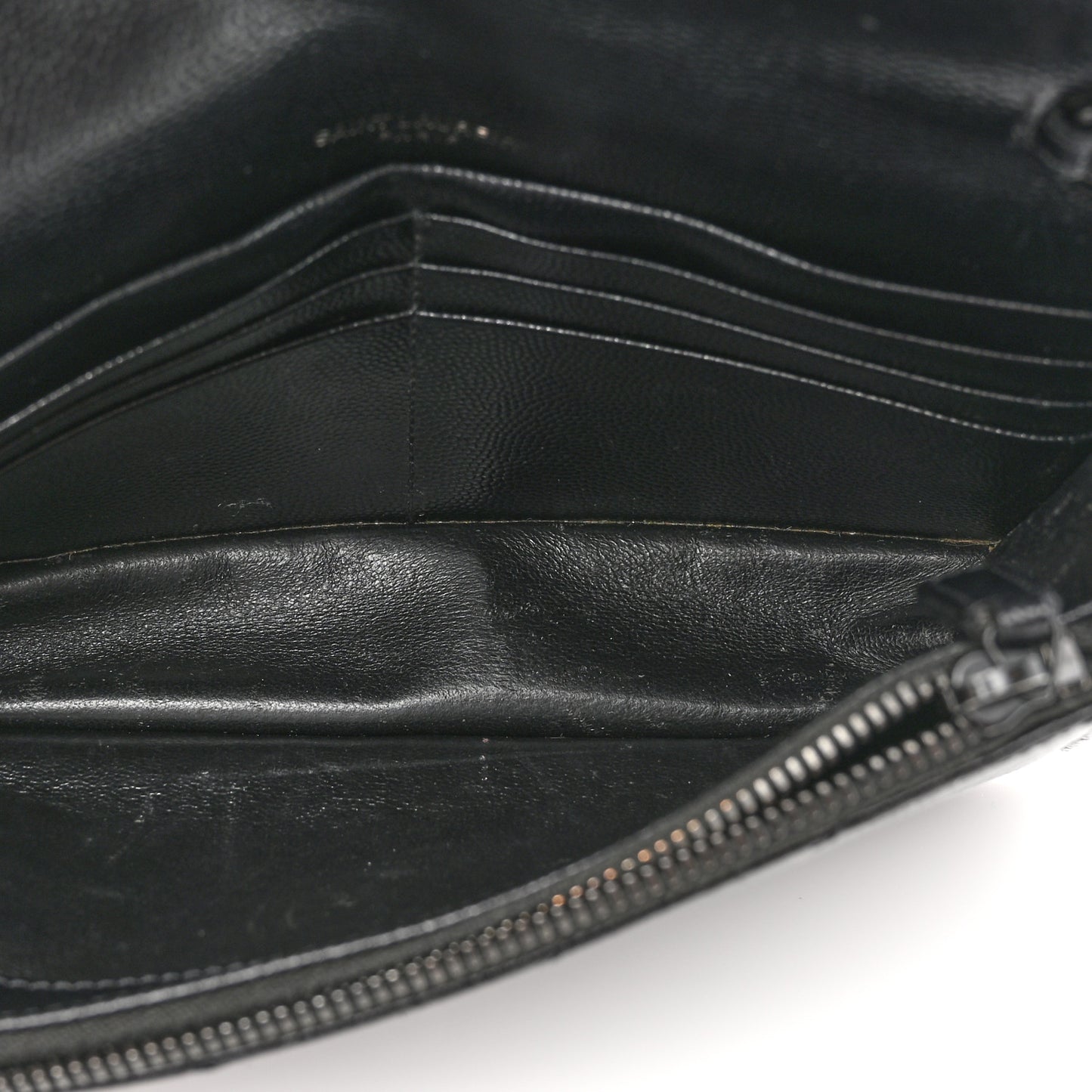 Grain De Poudre Matelasse Chevron Monogram Monochrome Envelope Chain Wallet Black