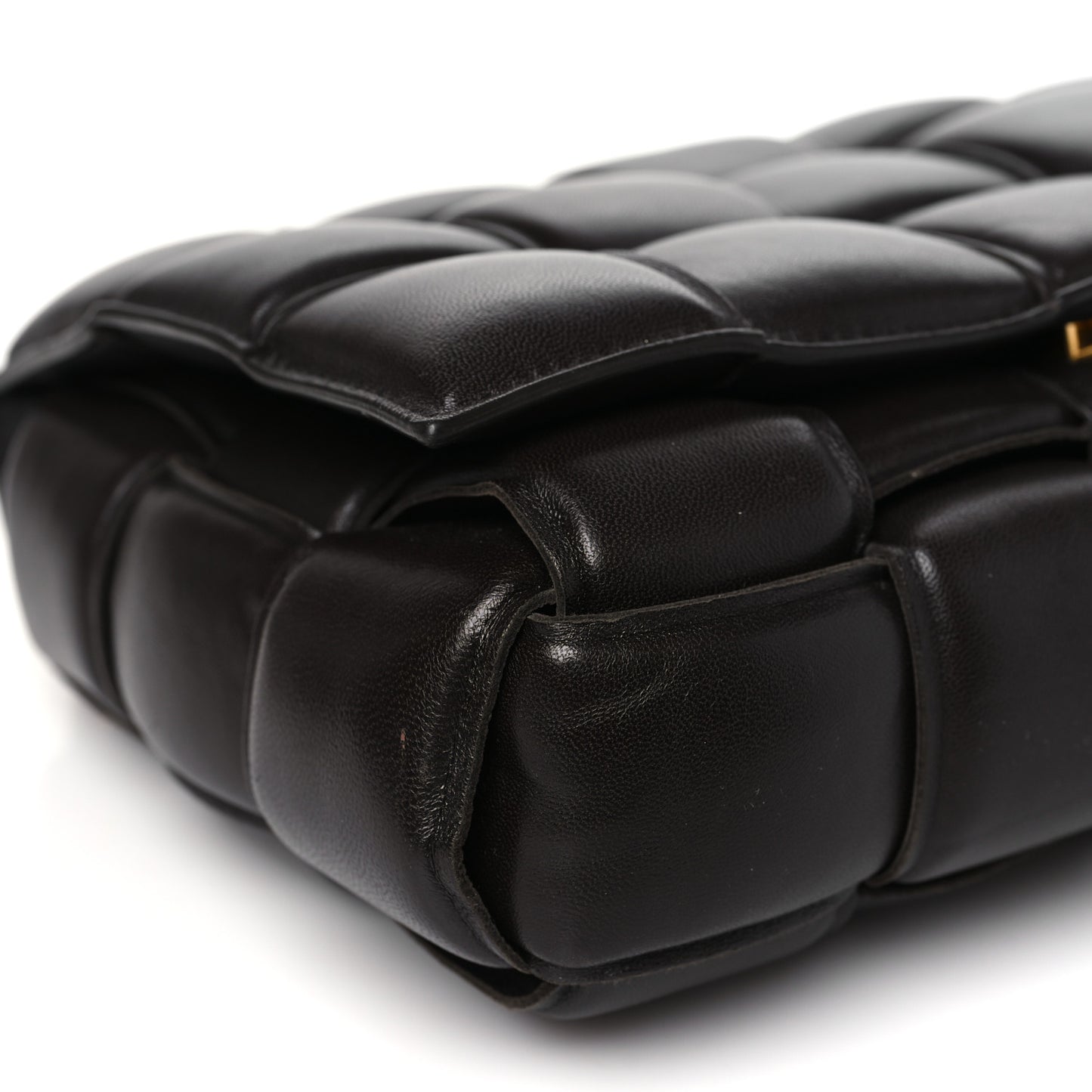 Lambskin Maxi Intreccio Padded Chain Cassette Crossbody Bag Fondant