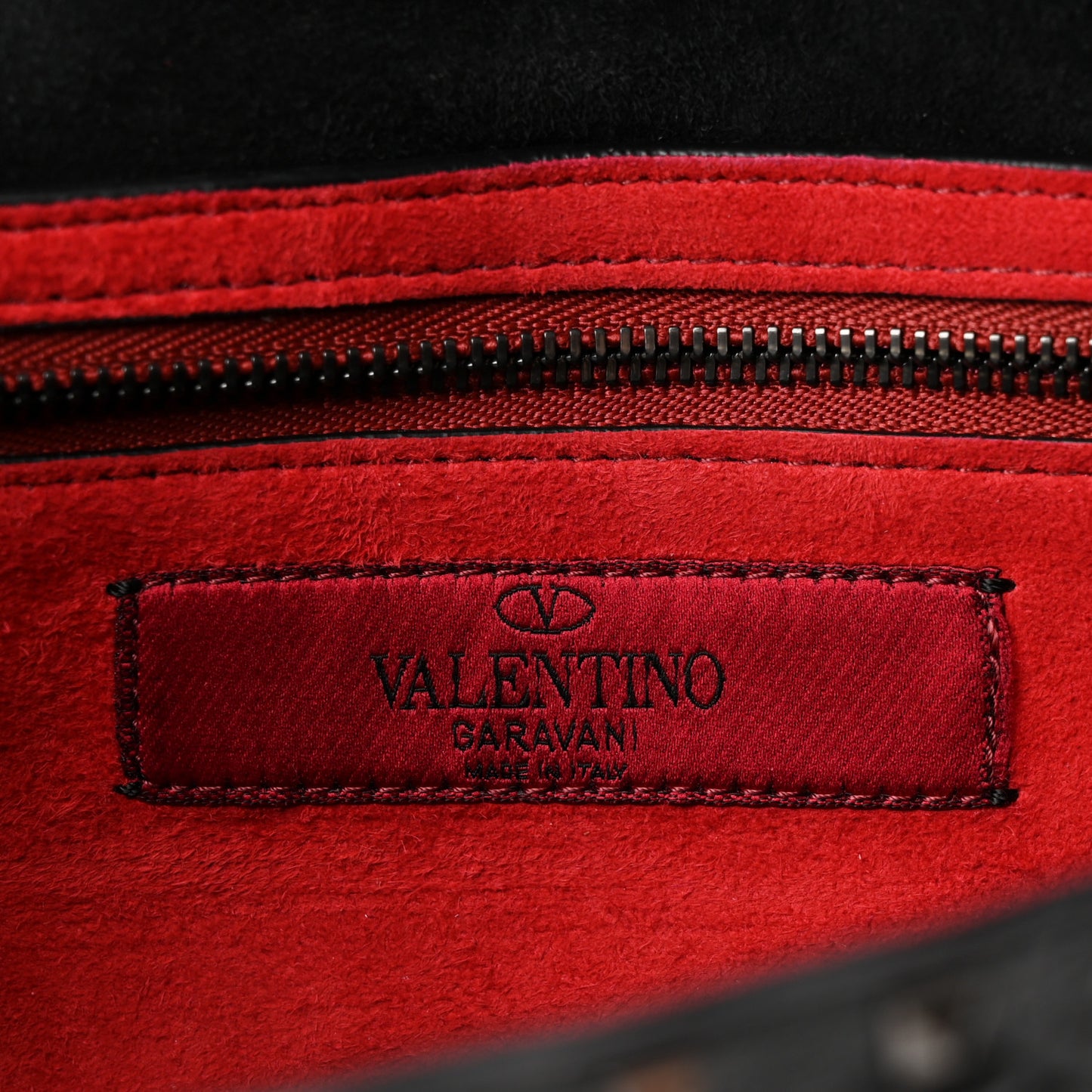 Craquele Nappa Rockstud Spike Wallet on Chain Black