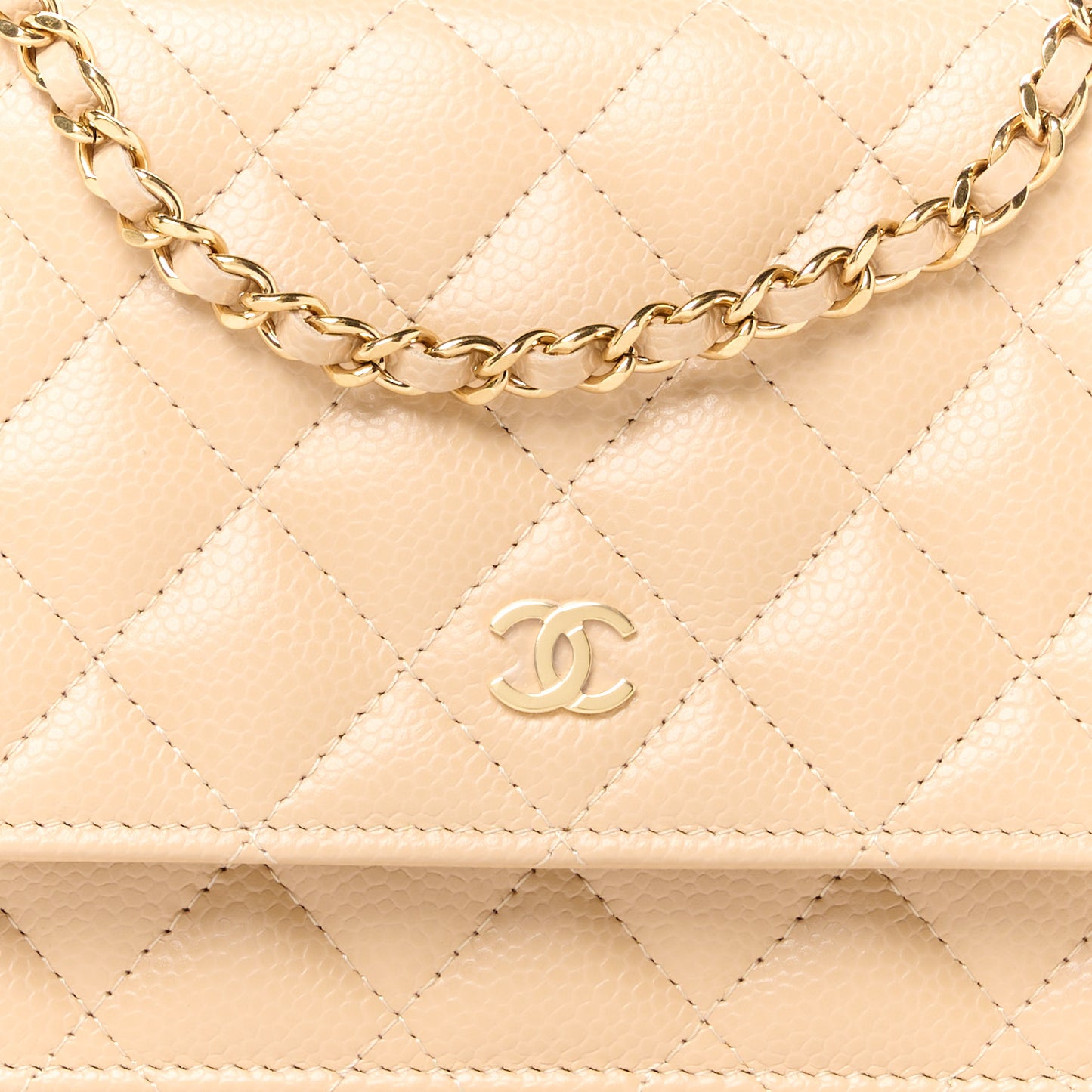 Caviar Quilted Wallet on Chain WOC Beige