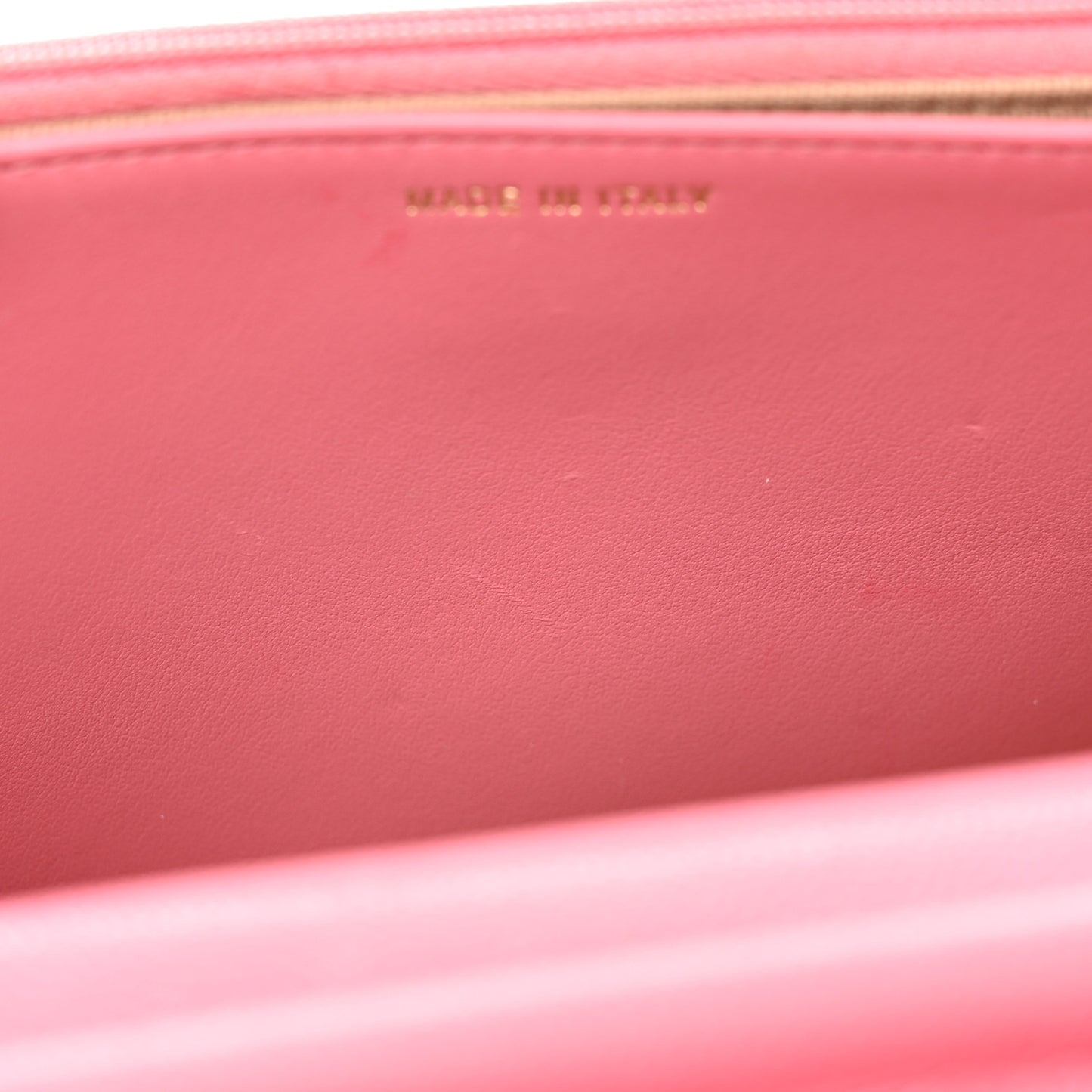 Caviar Quilted Textured CC Wallet On Chain WOC Pink