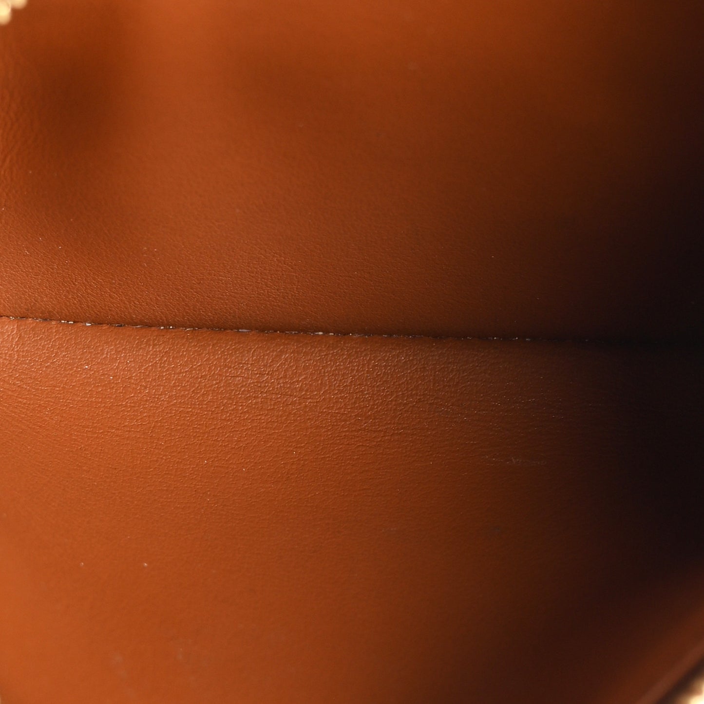 Smooth Calfskin Cuir Triomphe Coin and Card Pouch With Hook Tan