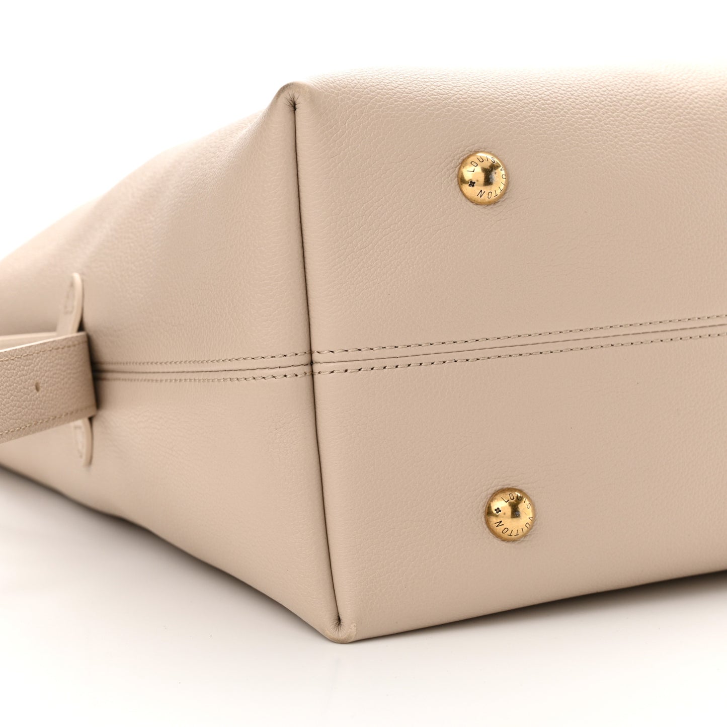 Grained Calfskin Low Key Hobo MM Limestone