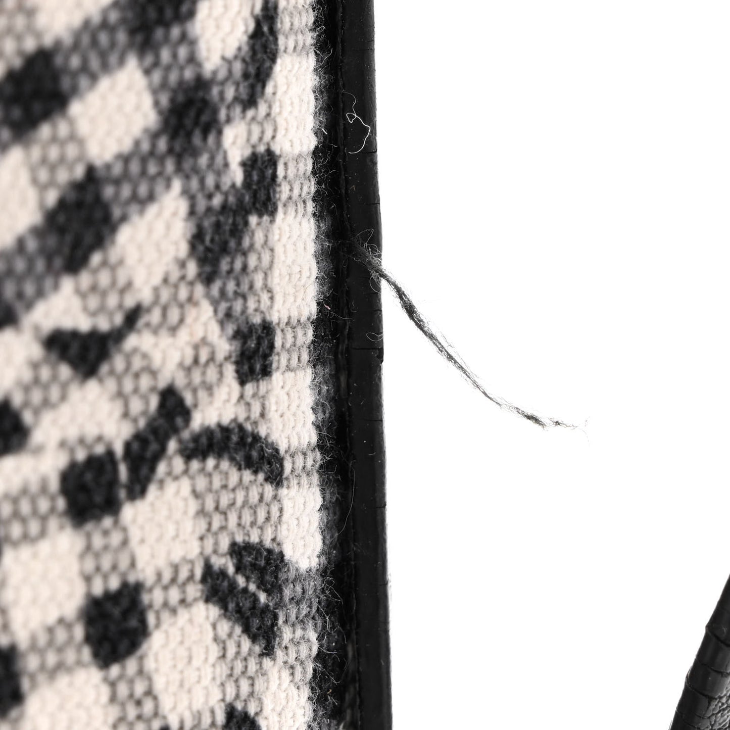 Visetos Medium Liz Reversible Shopper Tote Black