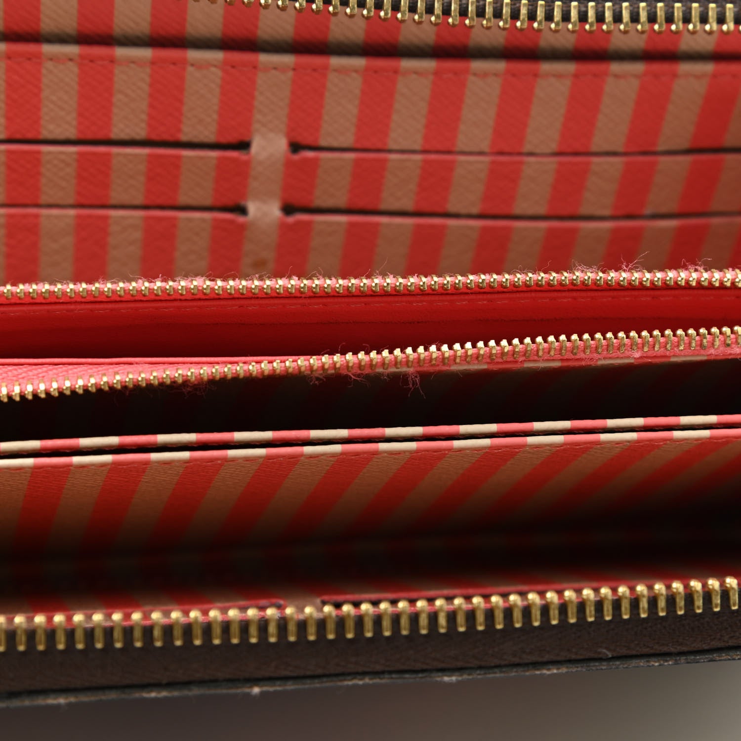 Louis Vuitton Damier Ebene 2014 Christmas Animation Zippy Wallet 8 of 12