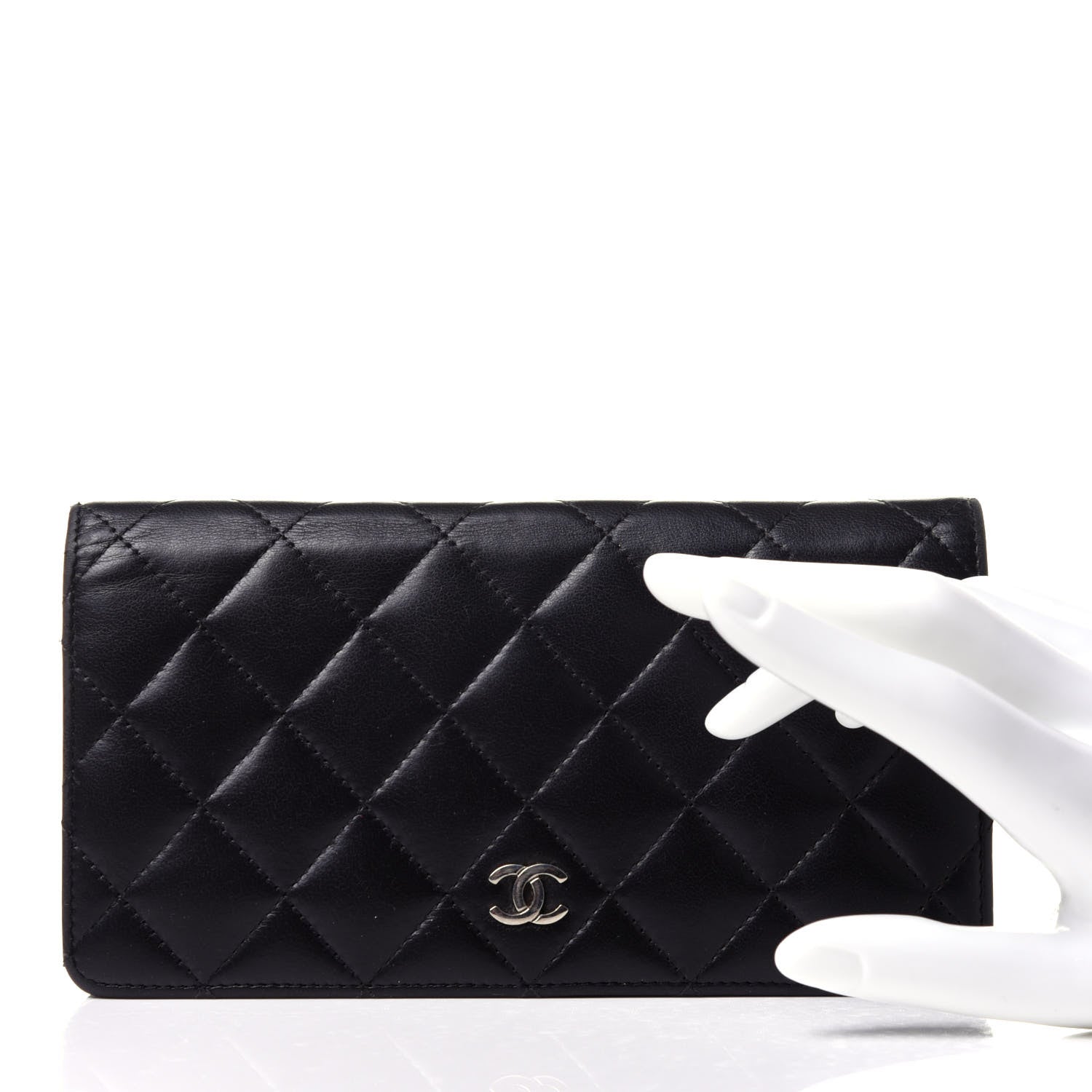Chanel Lambskin Quilted Yen Wallet Black 2 of 15