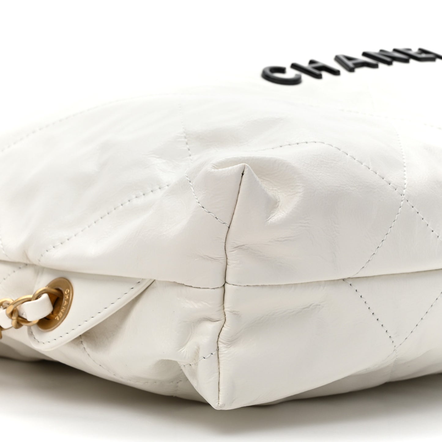 Shiny Calfskin Quilted Chanel 22 Backpack White Black