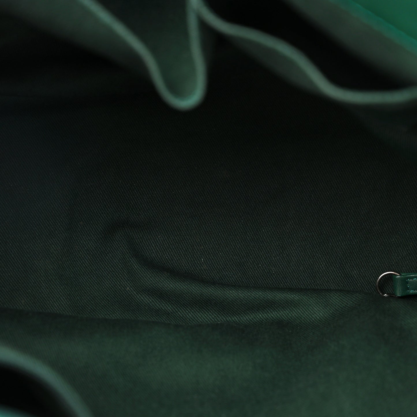 Calfskin Quilted Large Shopping In Chains Tote Green