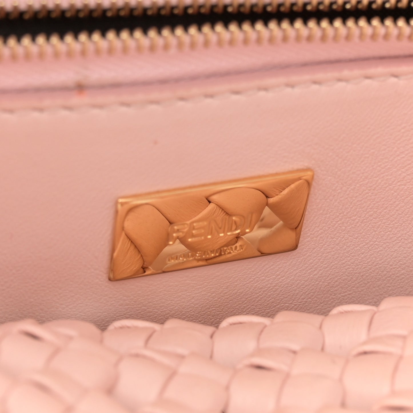 Nappa Woven Mini Peekaboo Iconic Satchel Rosa Confetto