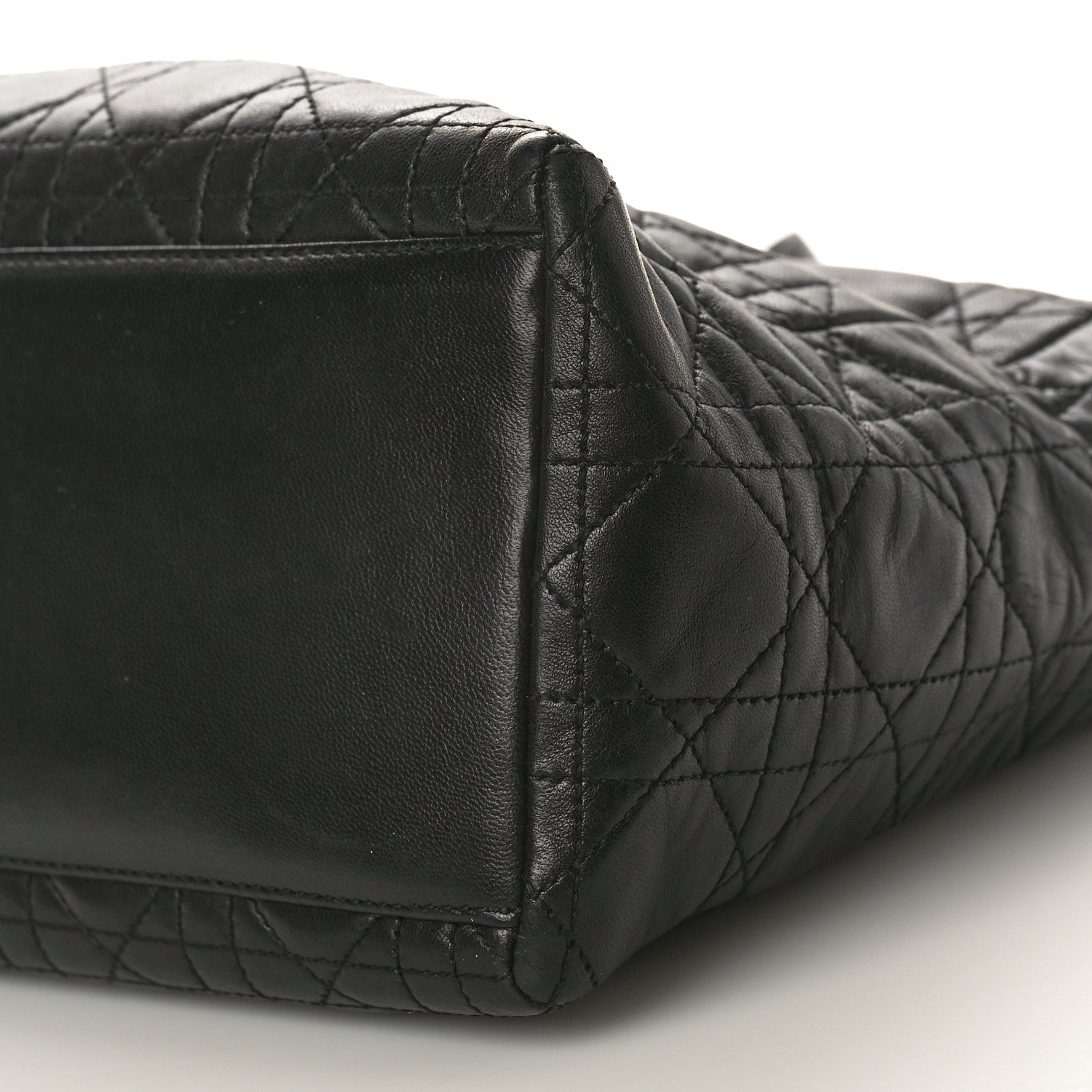 Christian Dior CHRISTIAN DIOR Lambskin Cannage Medium Lady Dior Black 10 of 11