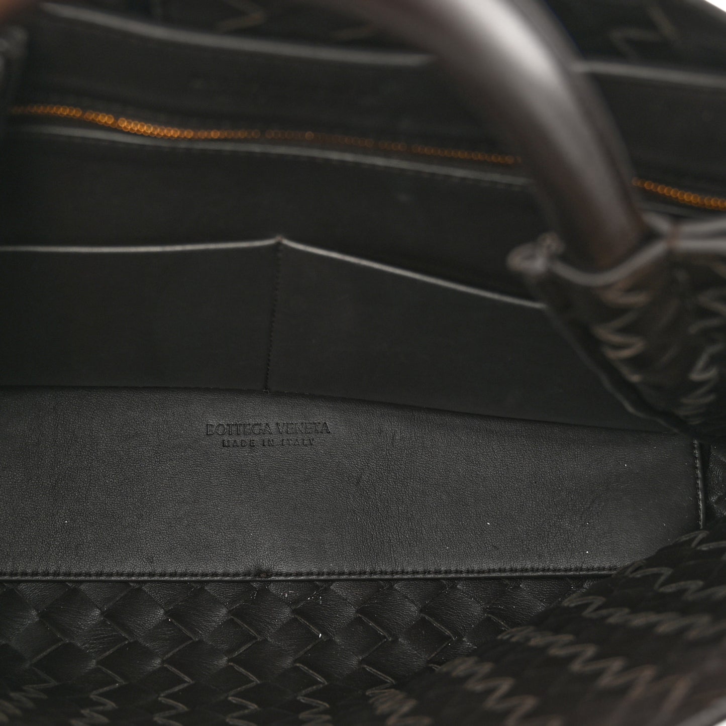Nappa Intrecciato Medium Andiamo Shoulder Bag Fondant