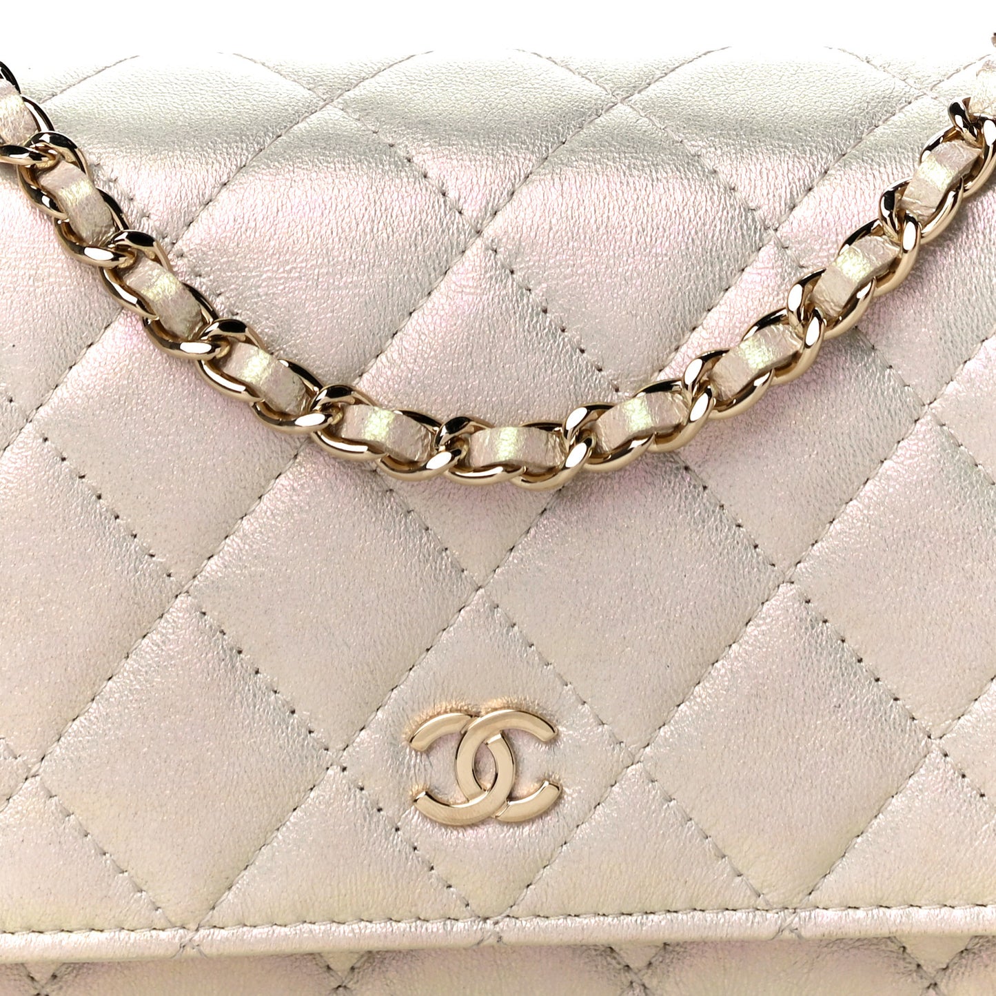 Iridescent Lambskin Quilted Mini Wallet On Chain WOC Ivory