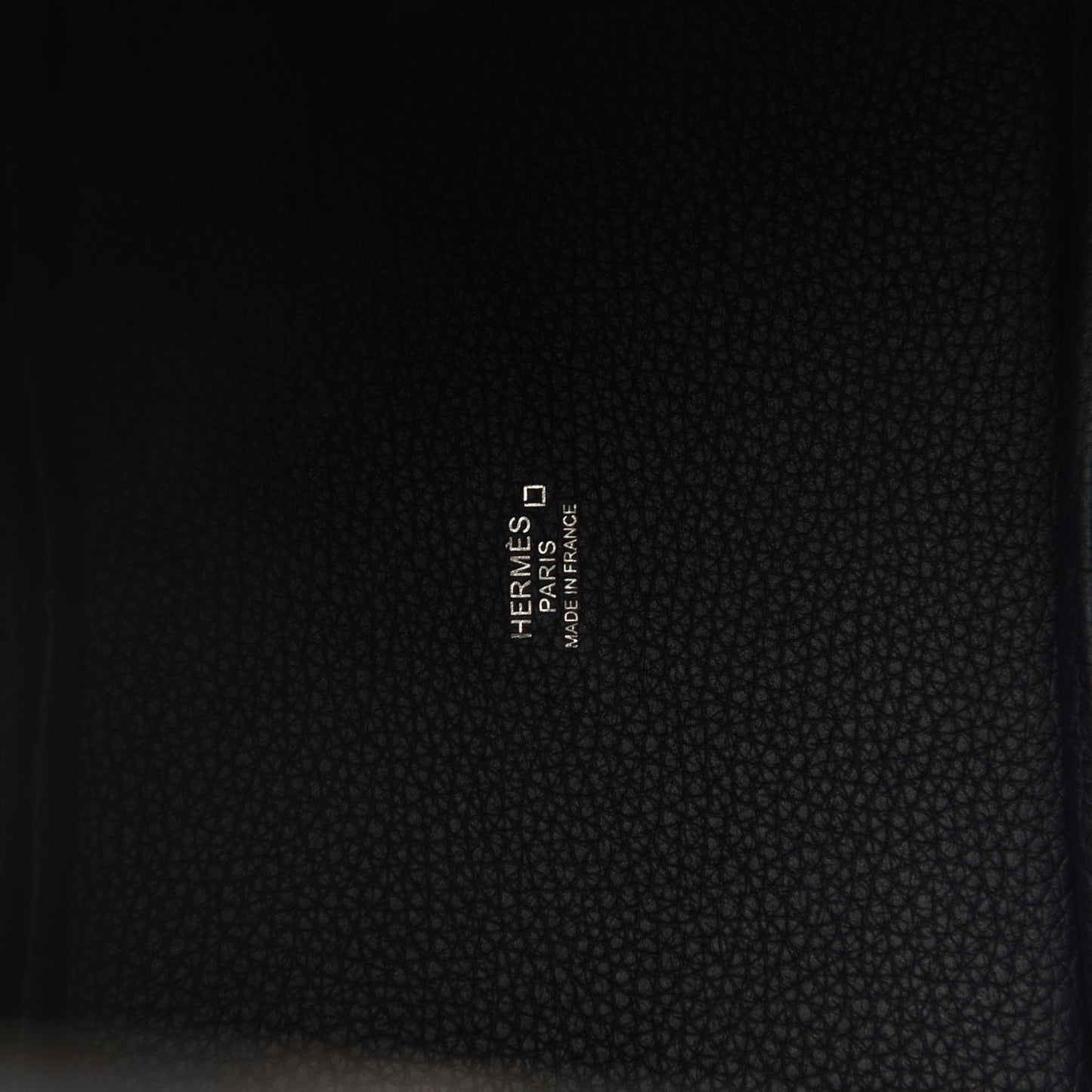 Taurillon Clemence Matte Alligator Picotin Lock Touch 18 PM Bleu Nuit